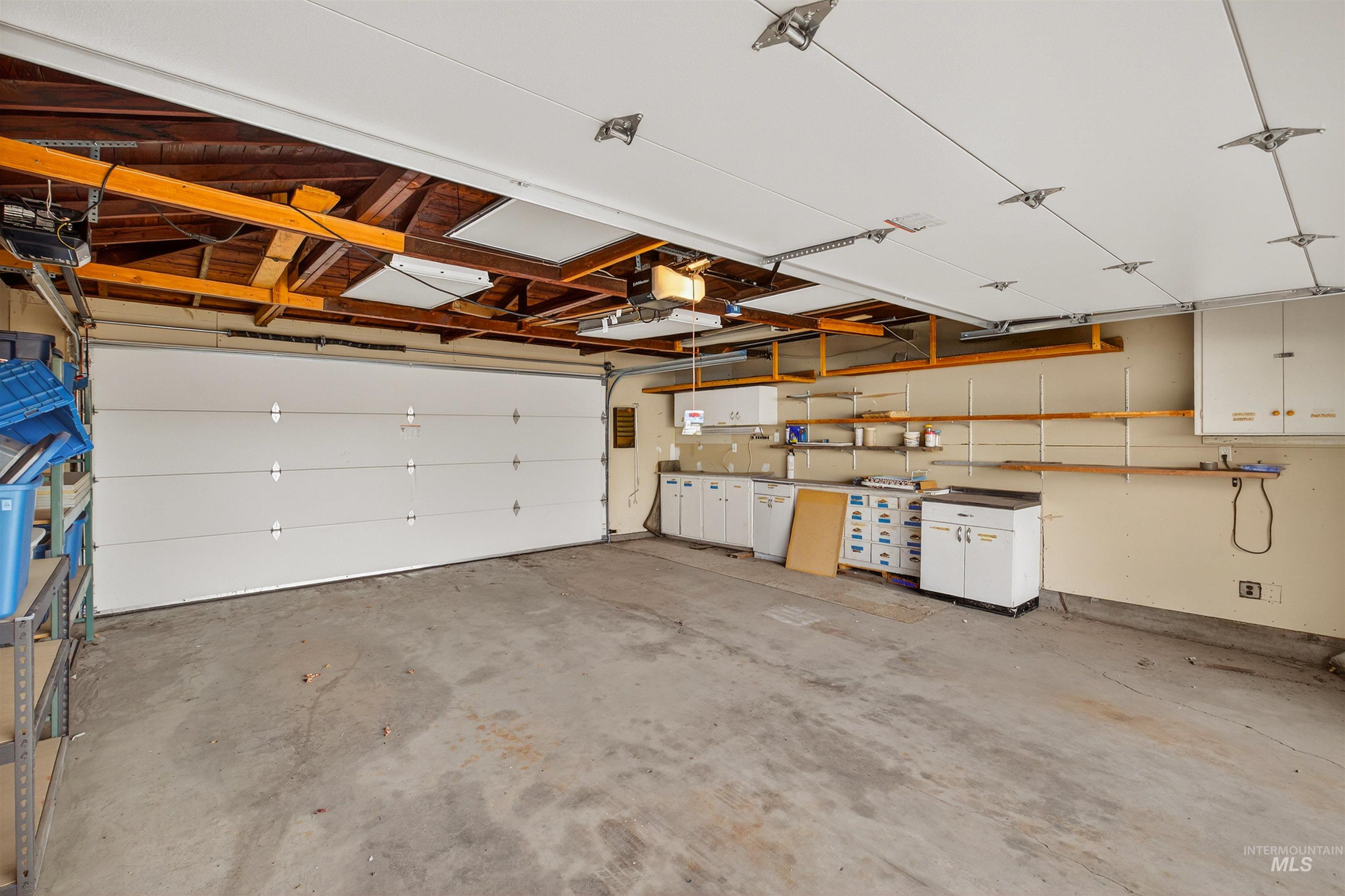 1615 Prospect Avenue, Lewiston, Idaho 83501, 4 Bedrooms, 2.5 Bathrooms, Residential For Sale, Price $435,000,MLS 98971605