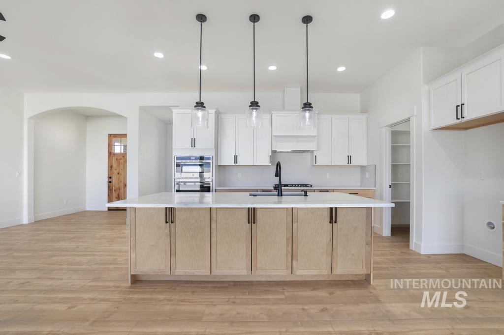 530 Full Moon Way, Twin Falls, Idaho 83301, 3 Bedrooms, 2 Bathrooms, Residential For Sale, Price $490,000,MLS 98971612