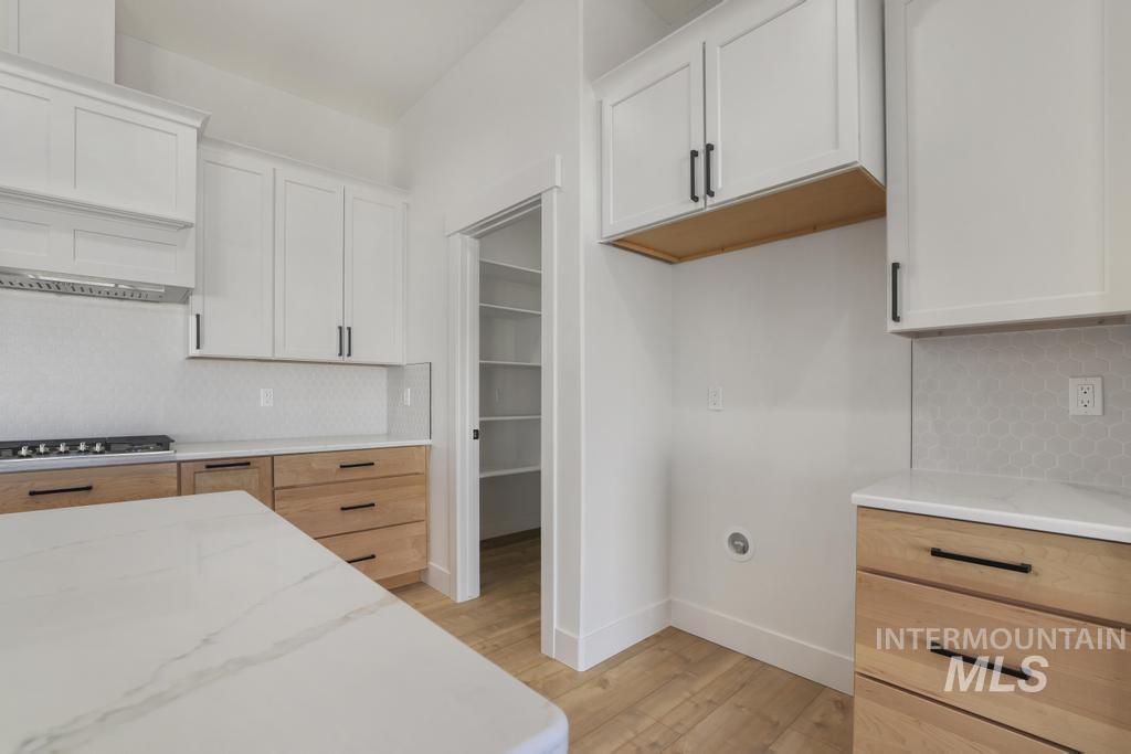 530 Full Moon Way, Twin Falls, Idaho 83301, 3 Bedrooms, 2 Bathrooms, Residential For Sale, Price $490,000,MLS 98971612