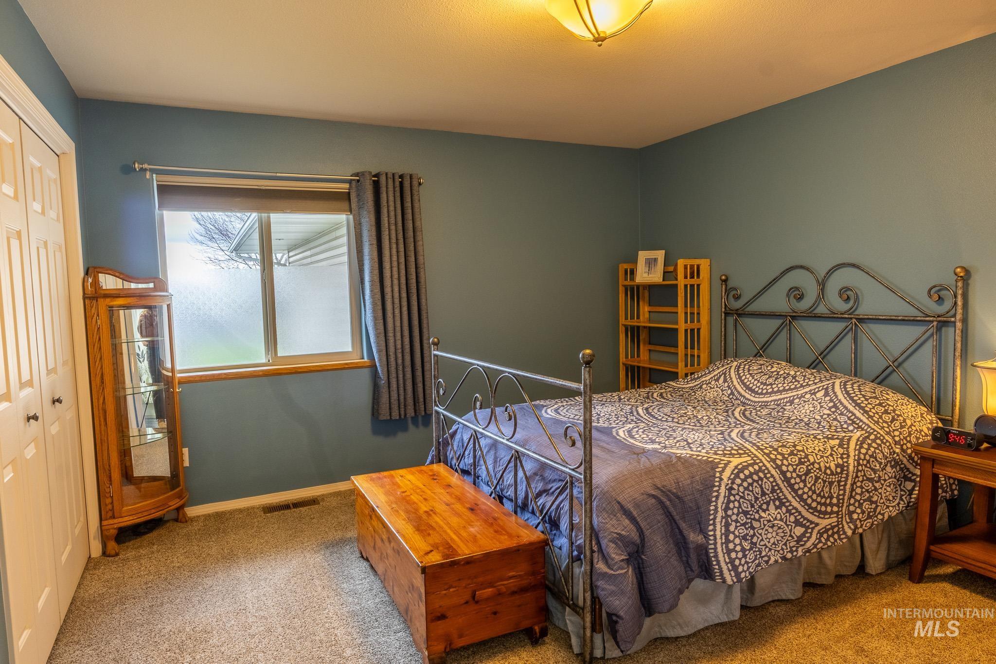 925 Hawthorne Street, Lewiston, Idaho 83501, 2 Bedrooms, 2 Bathrooms, Residential For Sale, Price $345,000,MLS 98971614