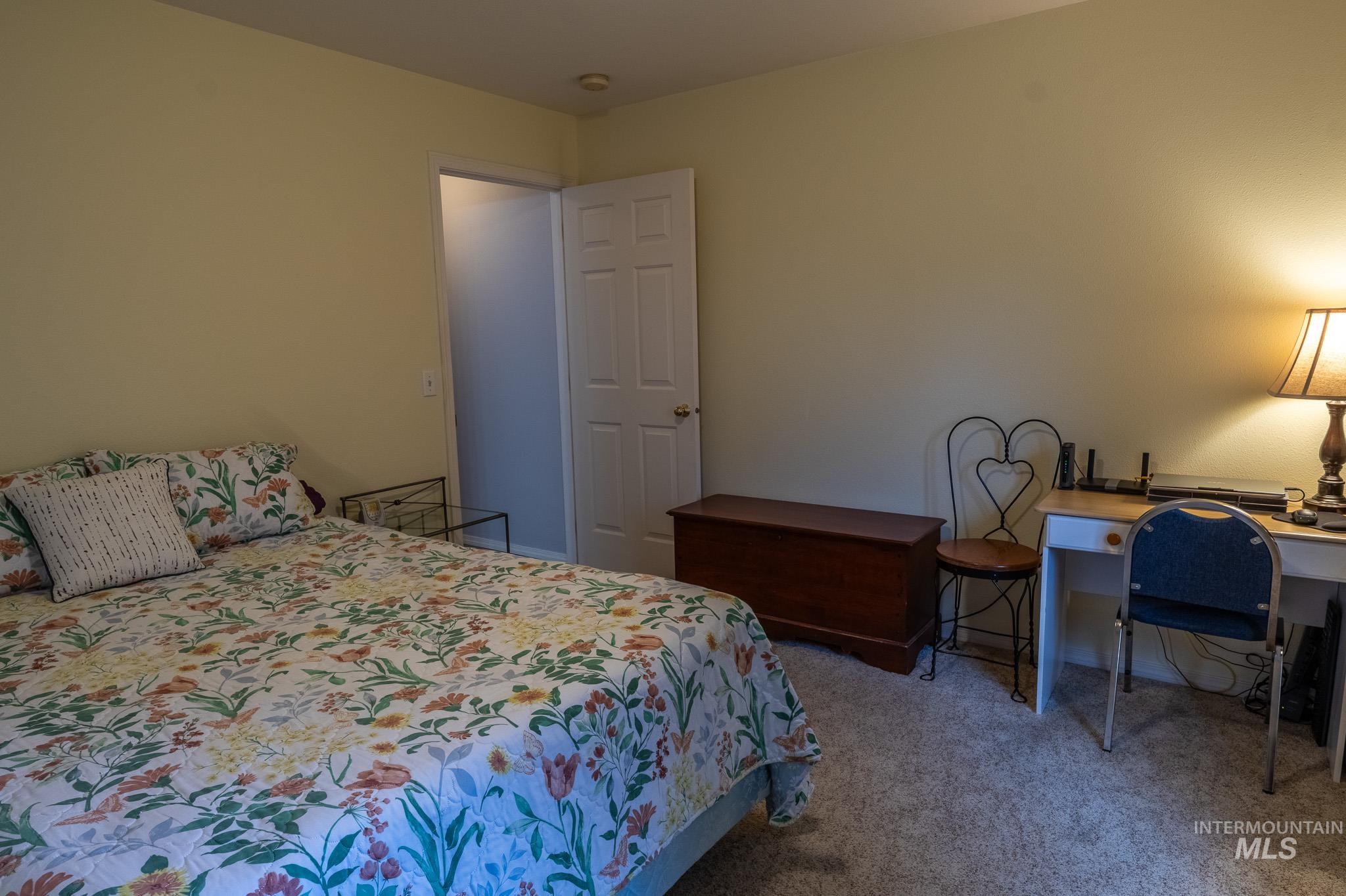 925 Hawthorne Street, Lewiston, Idaho 83501, 2 Bedrooms, 2 Bathrooms, Residential For Sale, Price $345,000,MLS 98971614