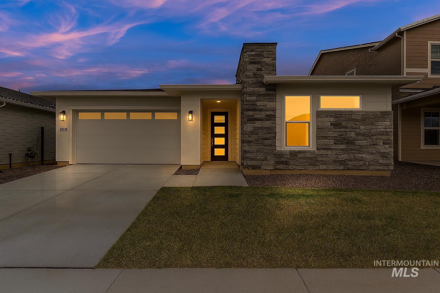 5812 W Oxton St, Eagle, Idaho 83616, 3 Bedrooms, 2.5 Bathrooms, Residential For Sale, Price $633,314,MLS 98971617