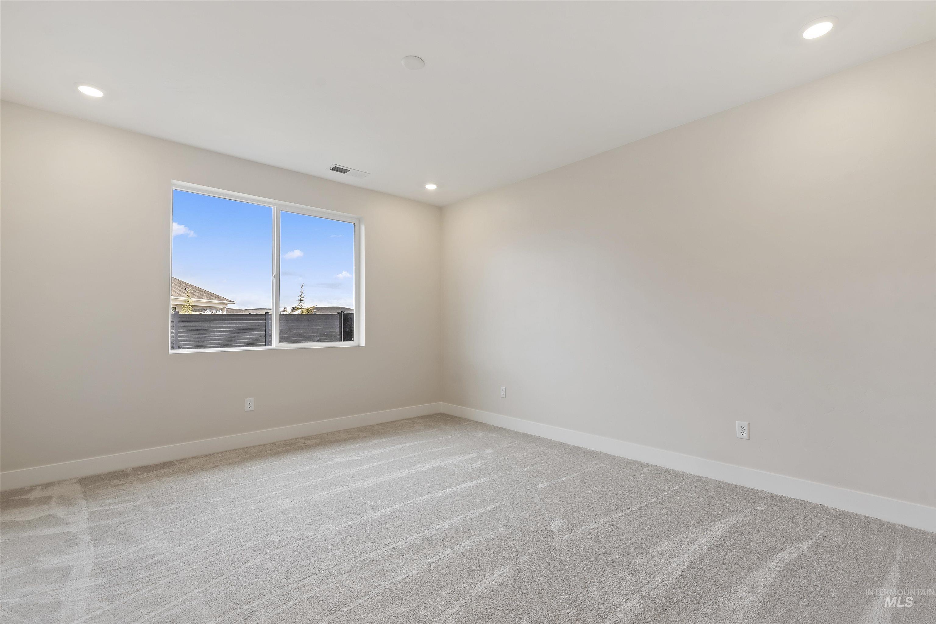 5812 W Oxton St, Eagle, Idaho 83616, 3 Bedrooms, 2.5 Bathrooms, Residential For Sale, Price $633,314,MLS 98971617