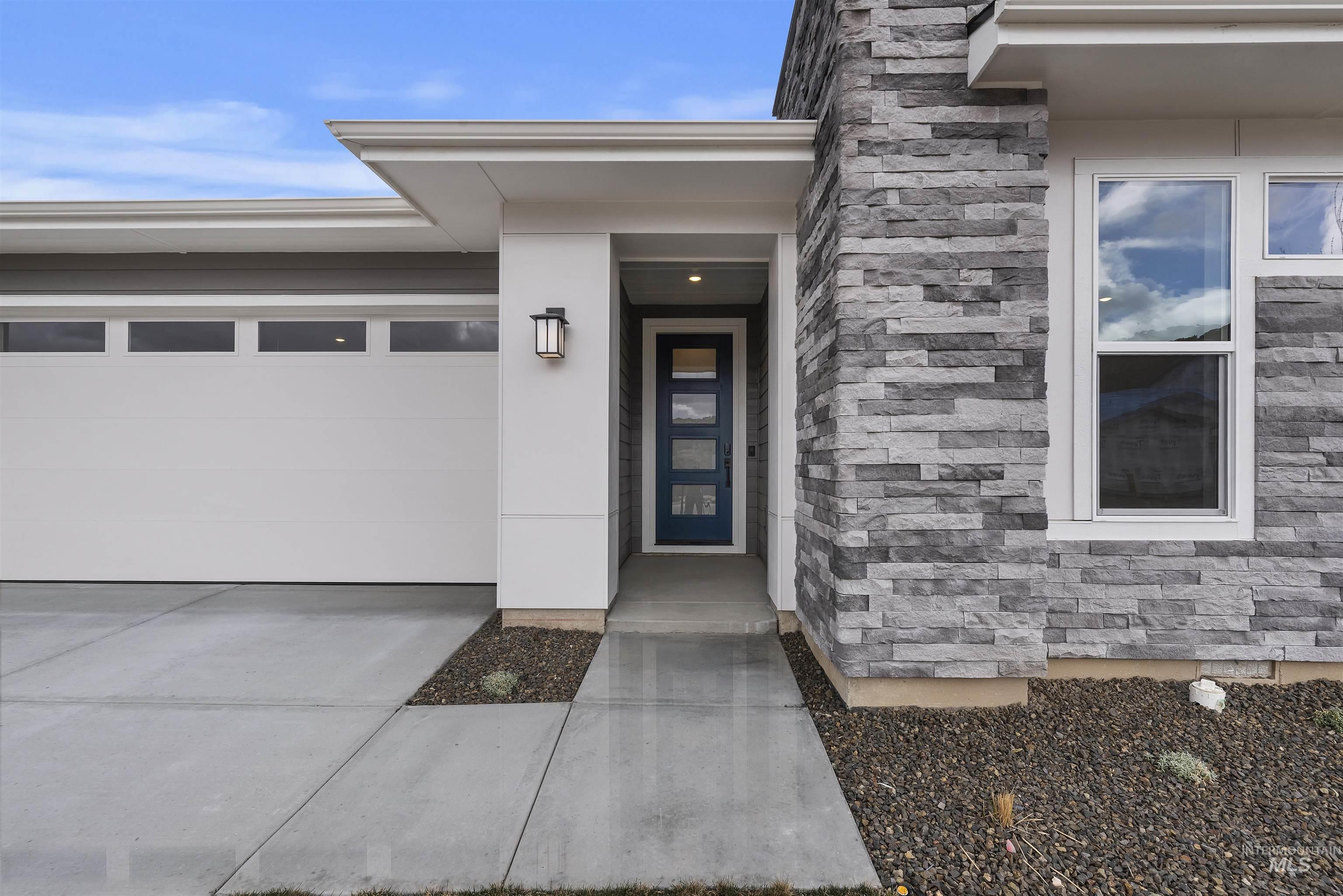 5812 W Oxton St, Eagle, Idaho 83616, 3 Bedrooms, 2.5 Bathrooms, Residential For Sale, Price $633,314,MLS 98971617