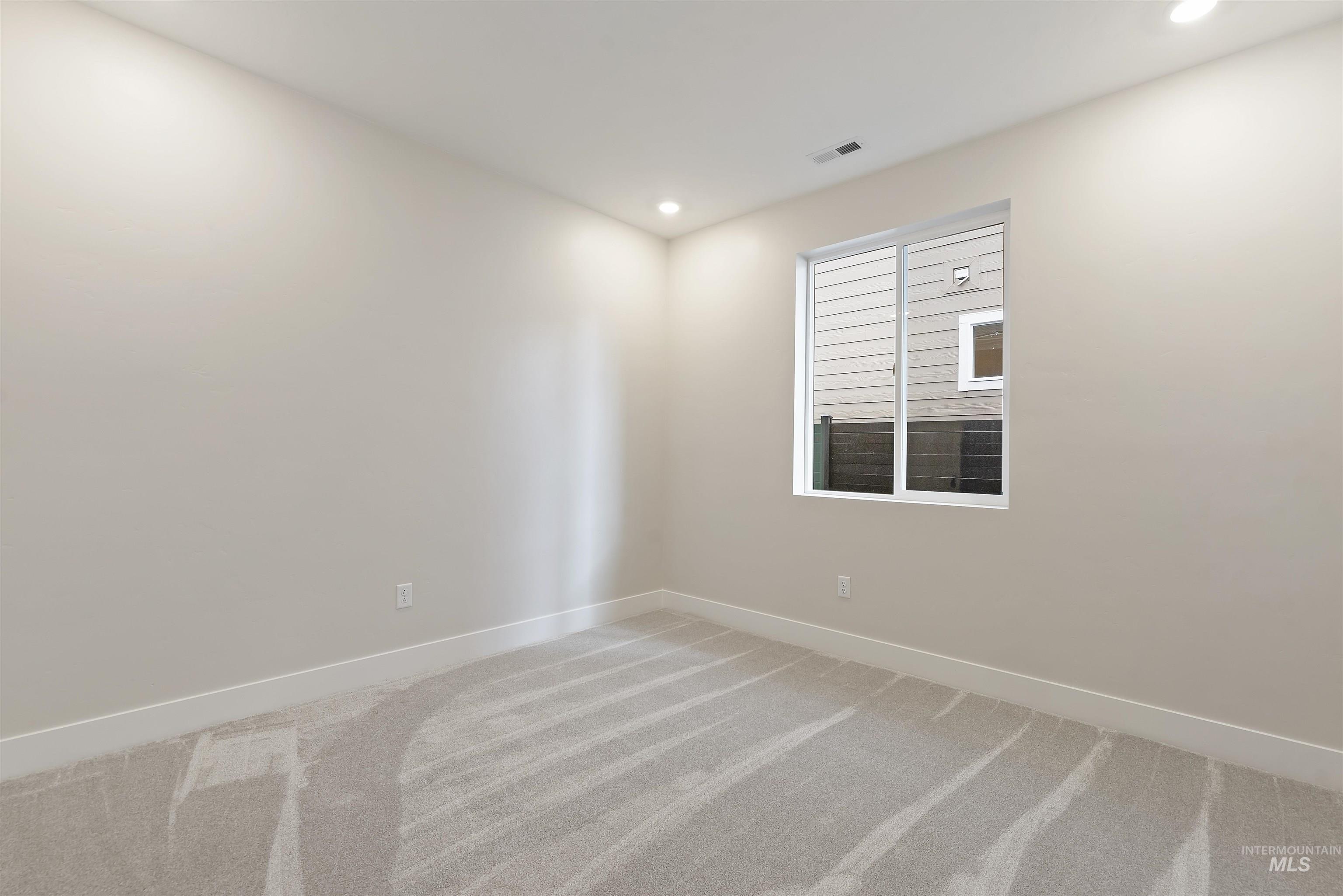 5812 W Oxton St, Eagle, Idaho 83616, 3 Bedrooms, 2.5 Bathrooms, Residential For Sale, Price $633,314,MLS 98971617