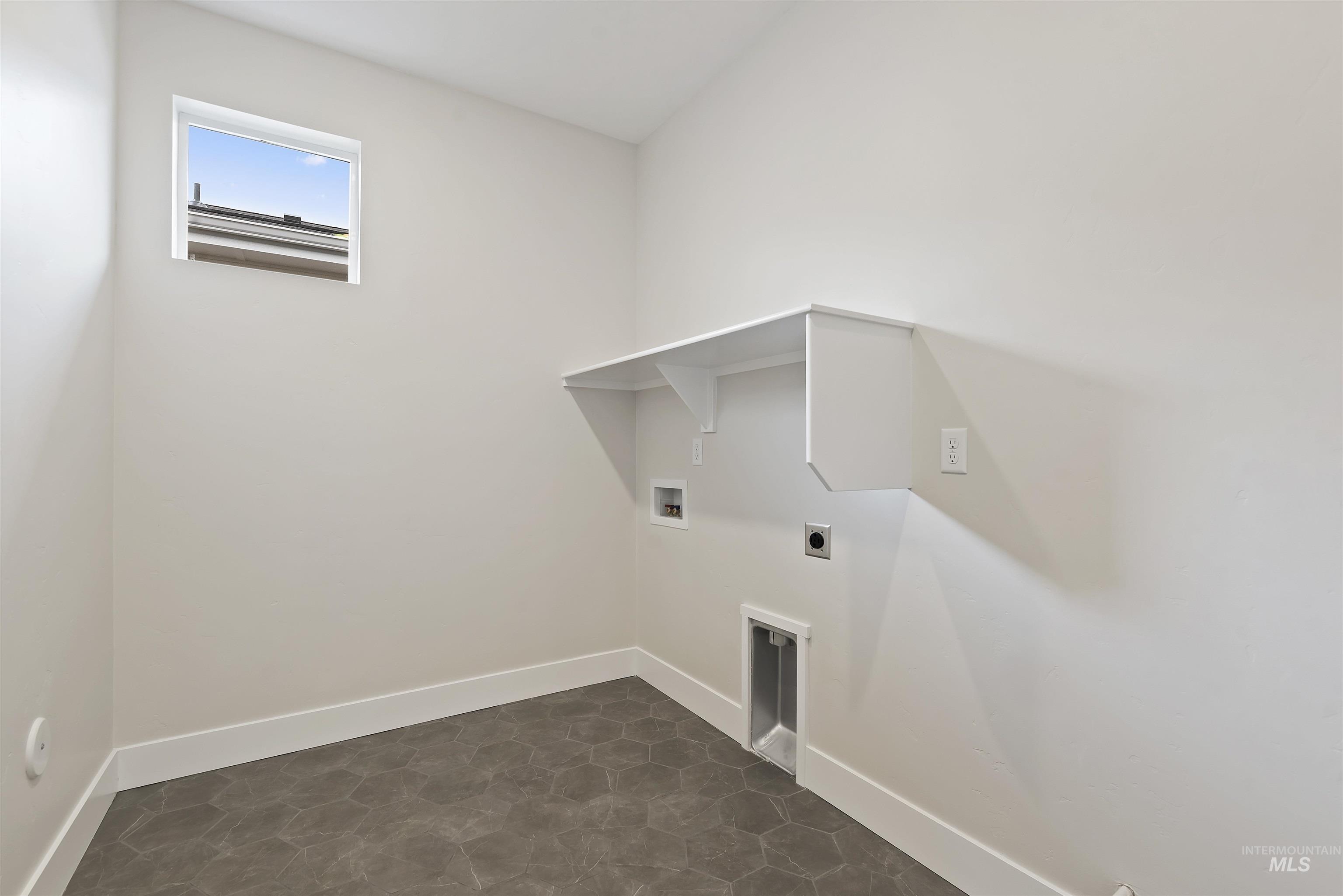 5812 W Oxton St, Eagle, Idaho 83616, 3 Bedrooms, 2.5 Bathrooms, Residential For Sale, Price $633,314,MLS 98971617