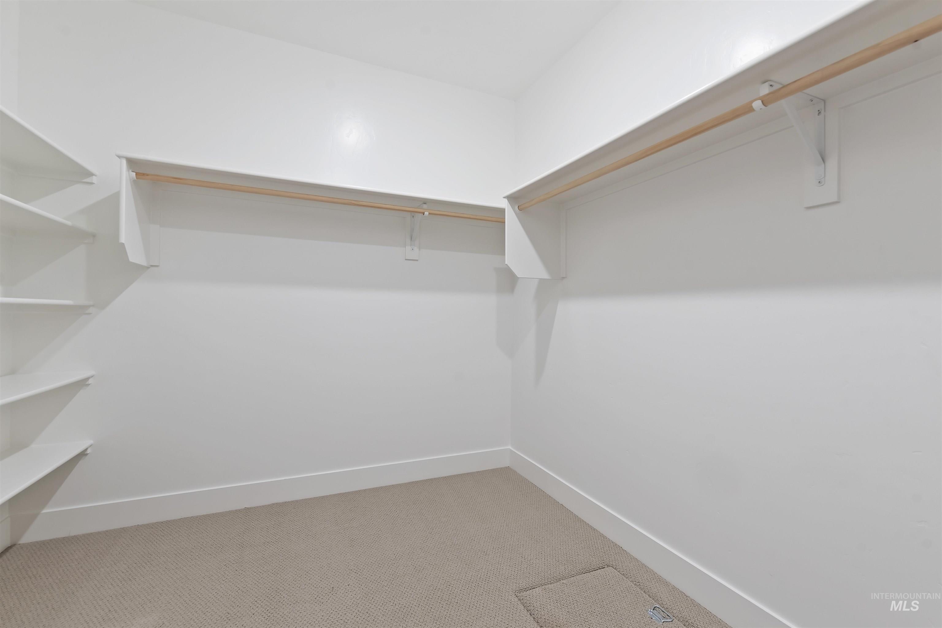 5780 W Oxton St, Eagle, Idaho 83616, 3 Bedrooms, 2 Bathrooms, Residential For Sale, Price $609,739,MLS 98971618