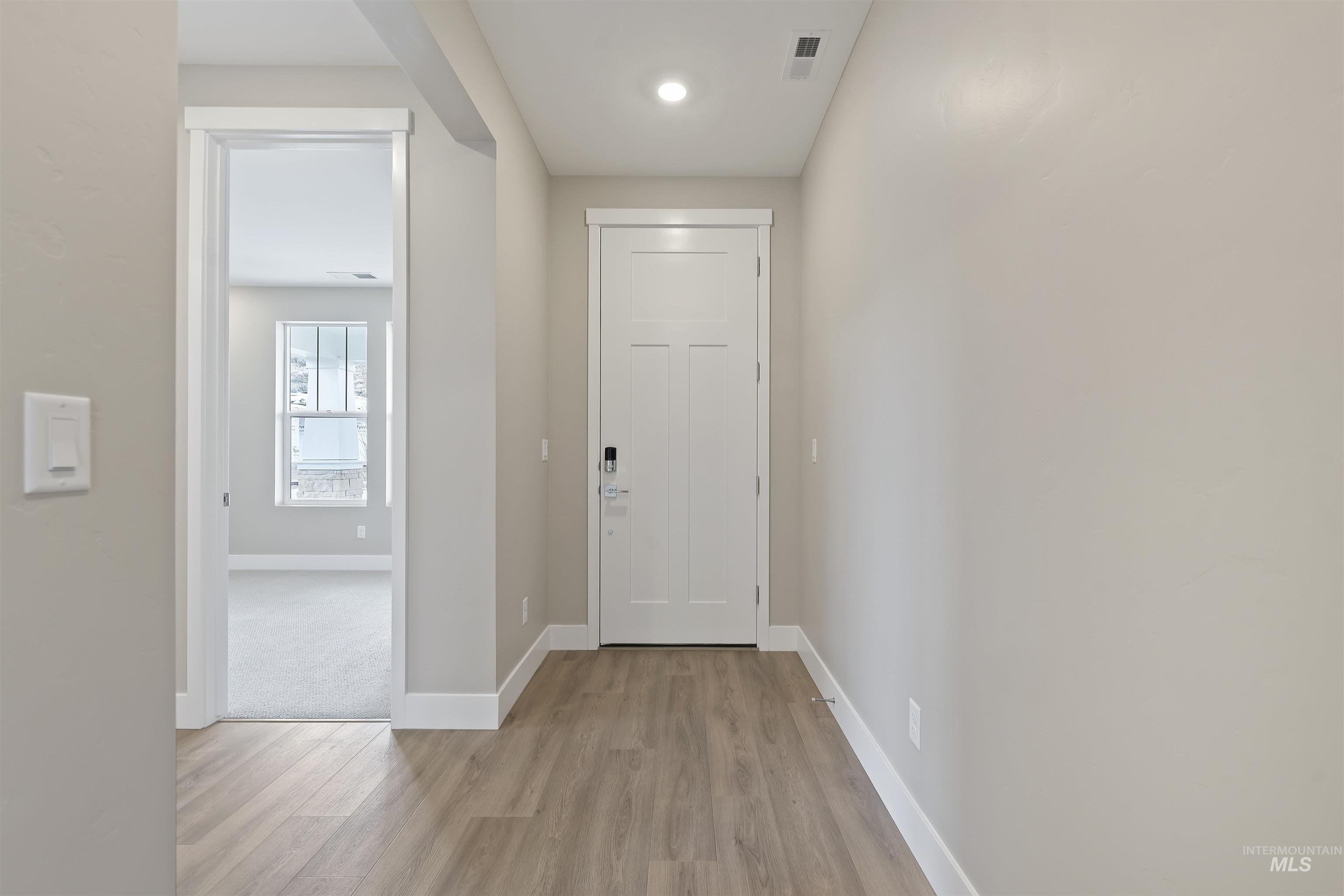 5780 W Oxton St, Eagle, Idaho 83616, 3 Bedrooms, 2 Bathrooms, Residential For Sale, Price $609,739,MLS 98971618