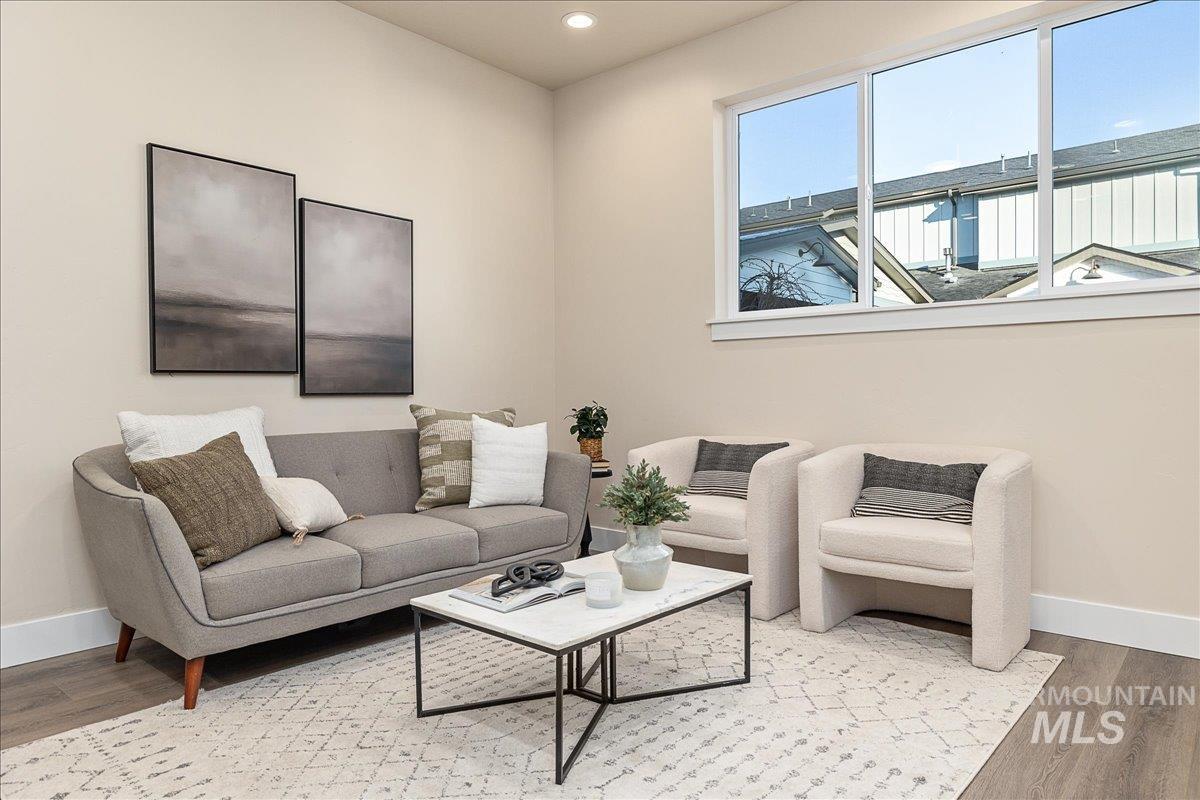 1445 N Bluffs Ridge Lane, Boise, Idaho 83704, 2 Bedrooms, 2.5 Bathrooms, Residential For Sale, Price $349,900,MLS 98971624