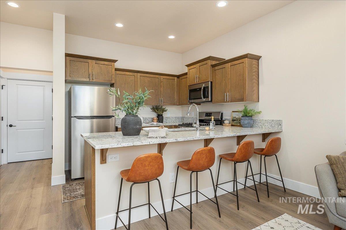 1445 N Bluffs Ridge Lane, Boise, Idaho 83704, 2 Bedrooms, 2.5 Bathrooms, Residential For Sale, Price $349,900,MLS 98971624