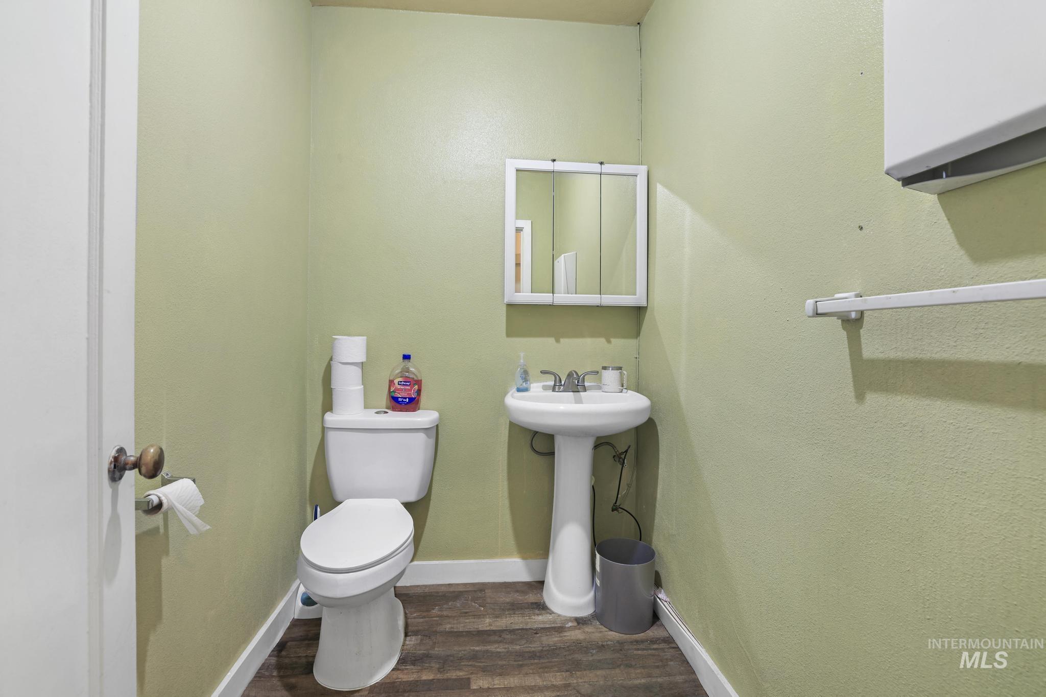 305 Shoshone Street S, Twin Falls, Idaho 83301, Business/Commercial For Sale, Price $96,000,MLS 98971626