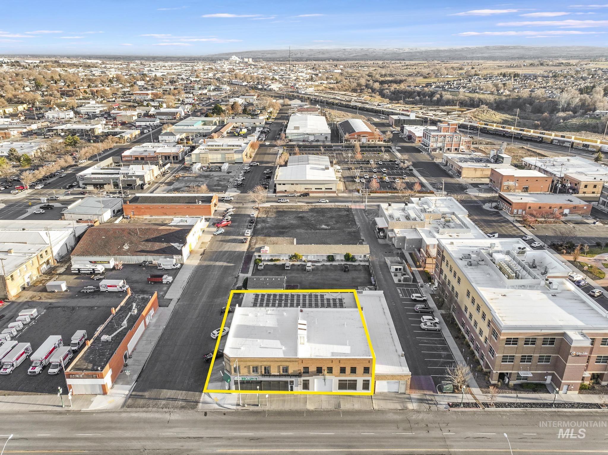 305 Shoshone Street S, Twin Falls, Idaho 83301, Business/Commercial For Sale, Price $96,000,MLS 98971626