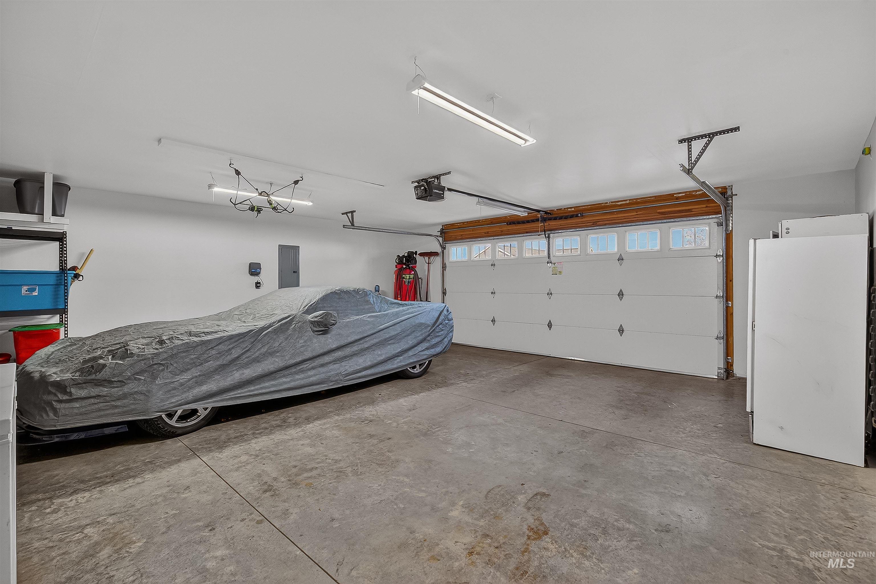 3250 Expedition Way, Lewiston, Idaho 83501, 3 Bedrooms, 2 Bathrooms, Residential For Sale, Price $515,000,MLS 98971627