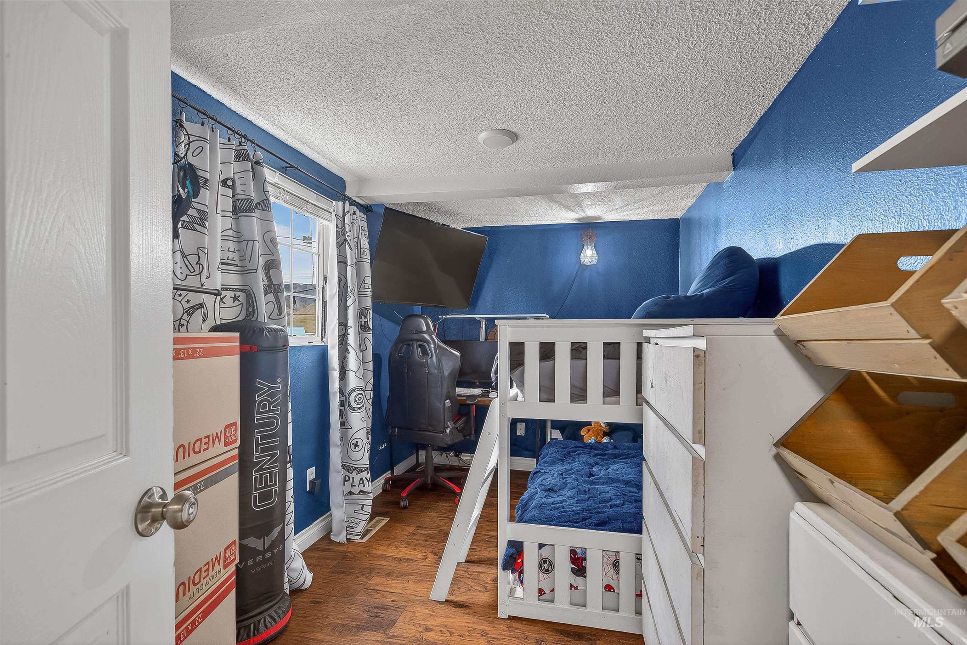 1014 University St, Clarkston, Washington 99403, 4 Bedrooms, 2 Bathrooms, Residential For Sale, Price $310,000,MLS 98971630