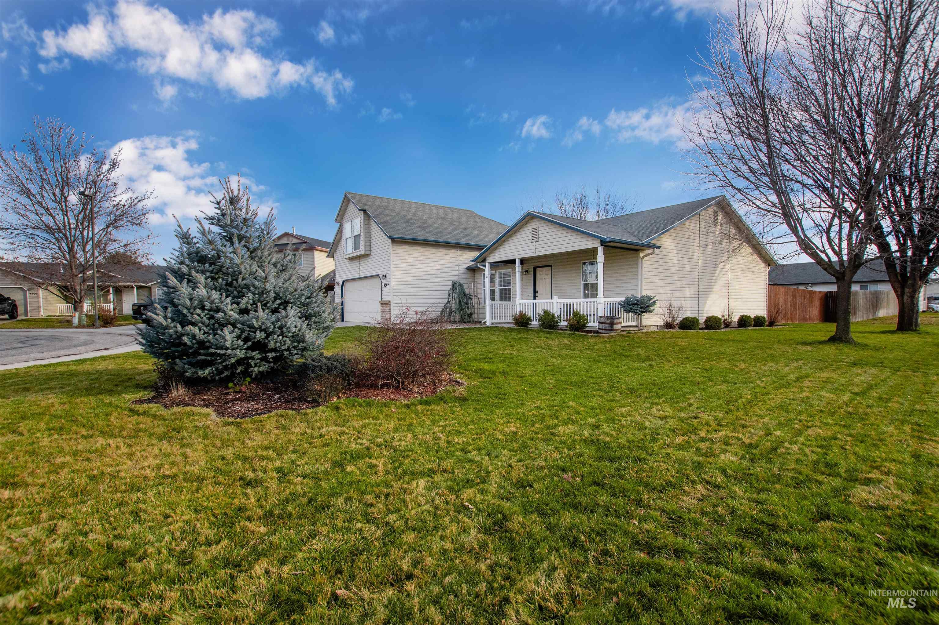 4342 S Sumpter Ave, Boise, Idaho 83709, 3 Bedrooms, 2 Bathrooms, Residential For Sale, Price $489,000,MLS 98971631