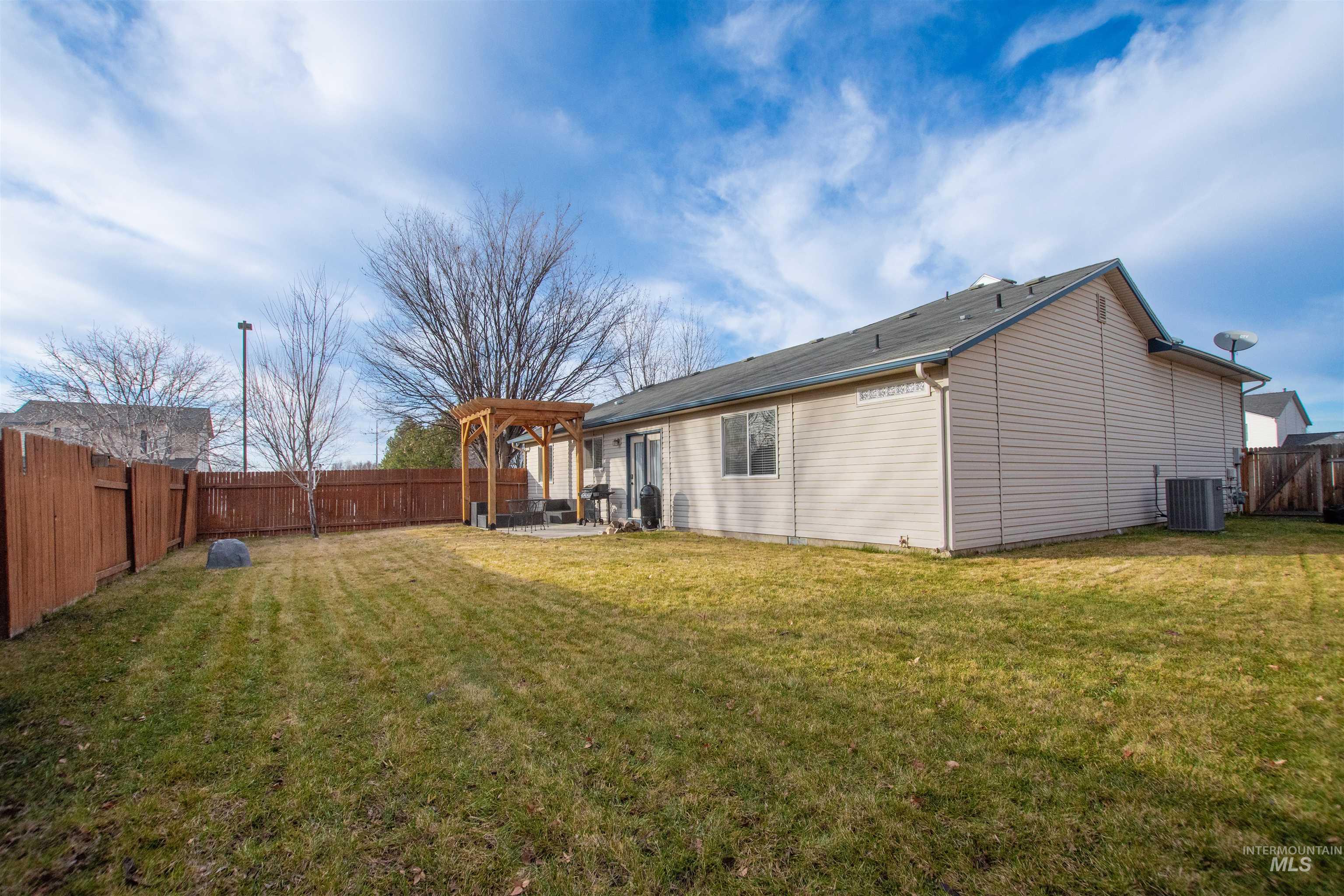 4342 S Sumpter Ave, Boise, Idaho 83709, 3 Bedrooms, 2 Bathrooms, Residential For Sale, Price $489,000,MLS 98971631