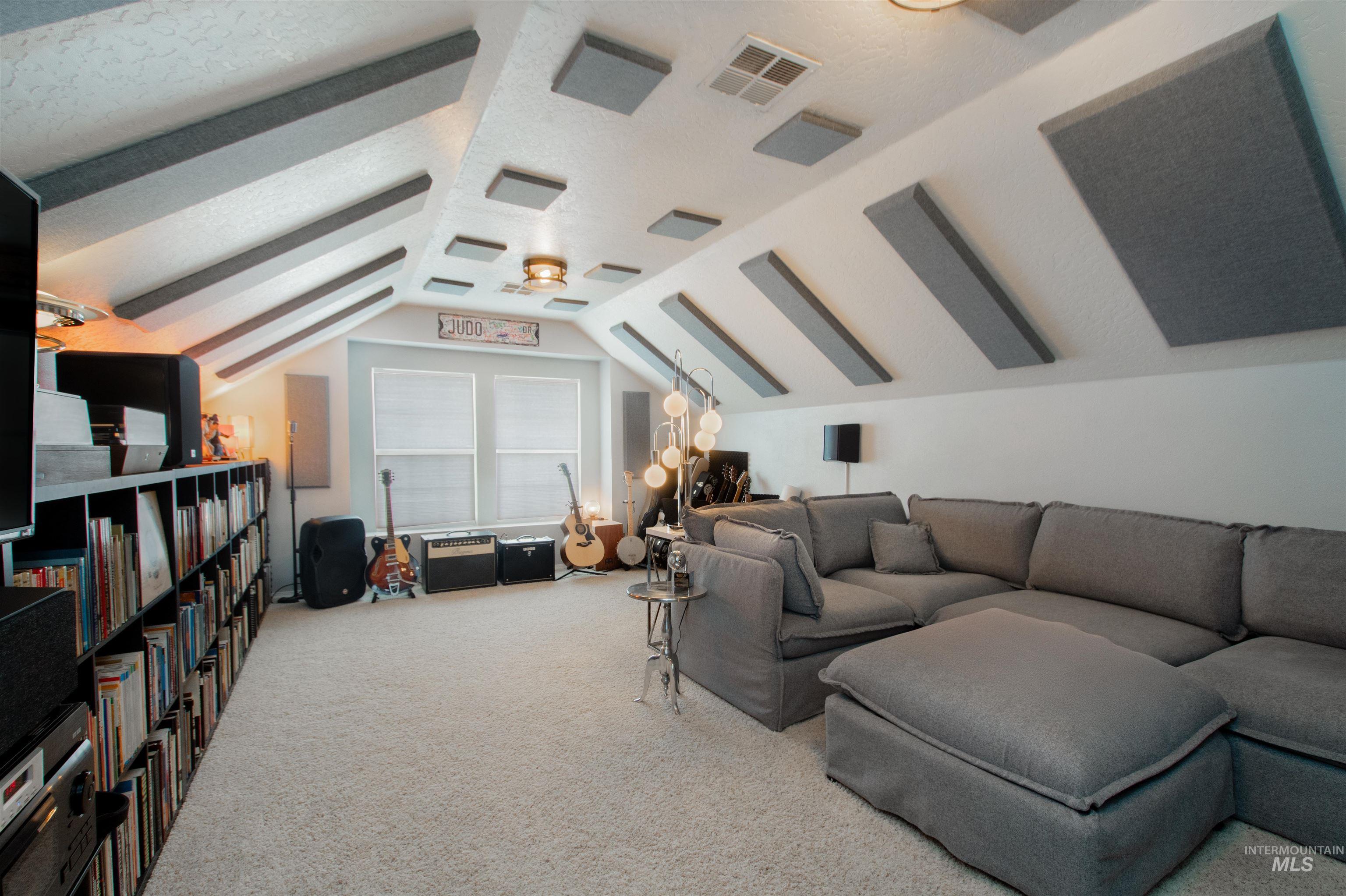 4342 S Sumpter Ave, Boise, Idaho 83709, 3 Bedrooms, 2 Bathrooms, Residential For Sale, Price $489,000,MLS 98971631