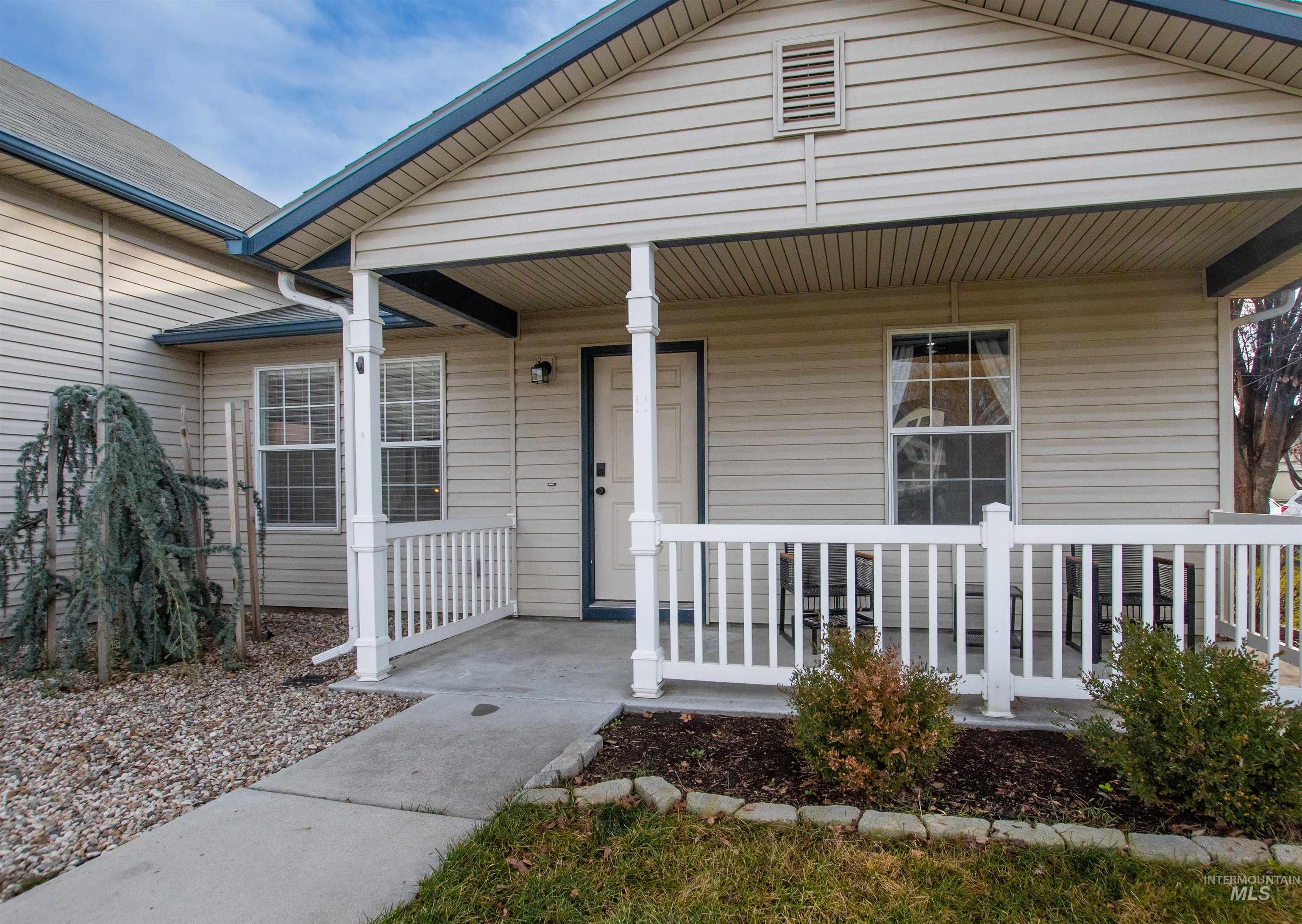 4342 S Sumpter Ave, Boise, Idaho 83709, 3 Bedrooms, 2 Bathrooms, Residential For Sale, Price $489,000,MLS 98971631