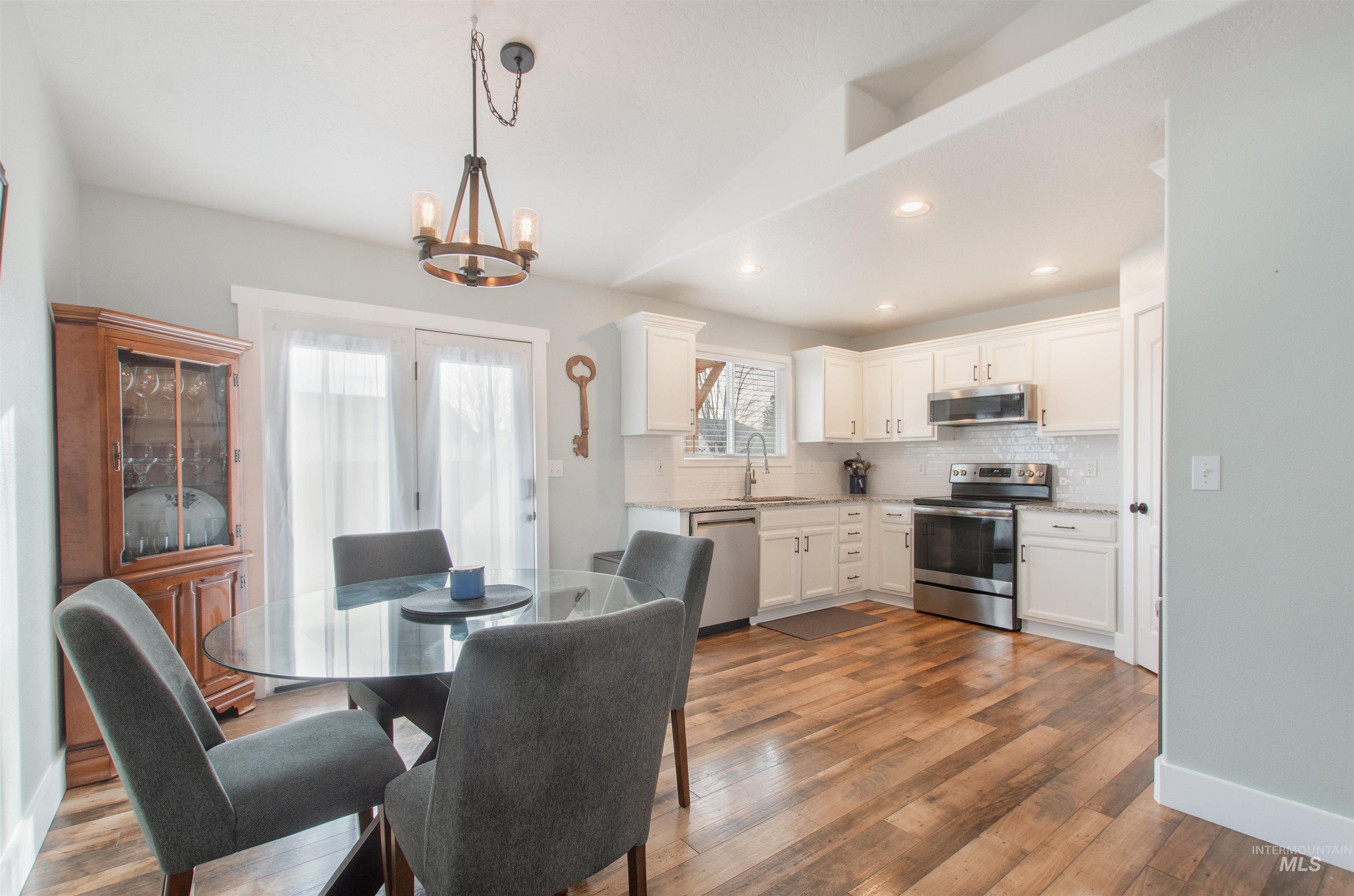 4342 S Sumpter Ave, Boise, Idaho 83709, 3 Bedrooms, 2 Bathrooms, Residential For Sale, Price $489,000,MLS 98971631