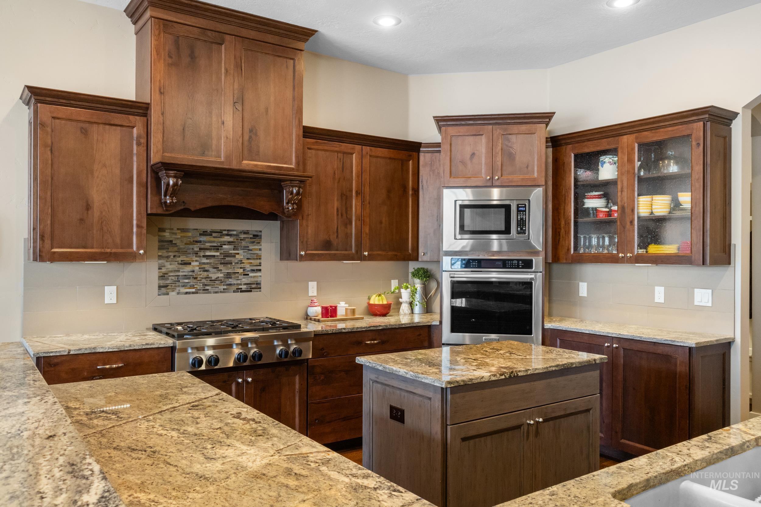 5609 W Founders Dr, Eagle, Idaho 83616, 4 Bedrooms, 4.5 Bathrooms, Residential For Sale, Price $1,299,000,MLS 98971632