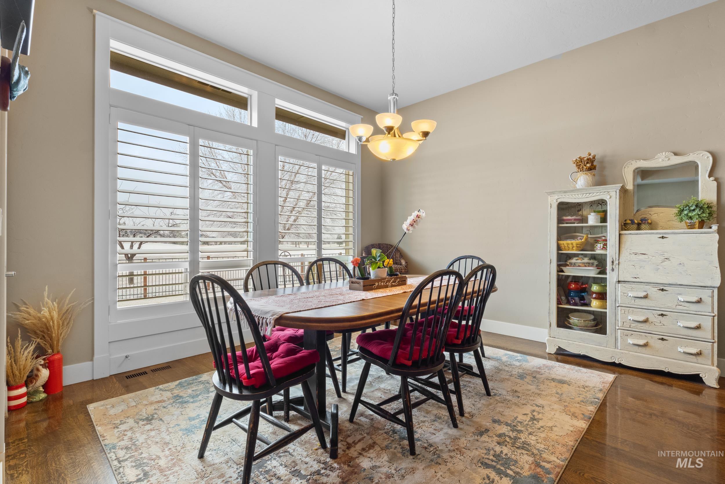 5609 W Founders Dr, Eagle, Idaho 83616, 4 Bedrooms, 4.5 Bathrooms, Residential For Sale, Price $1,299,000,MLS 98971632