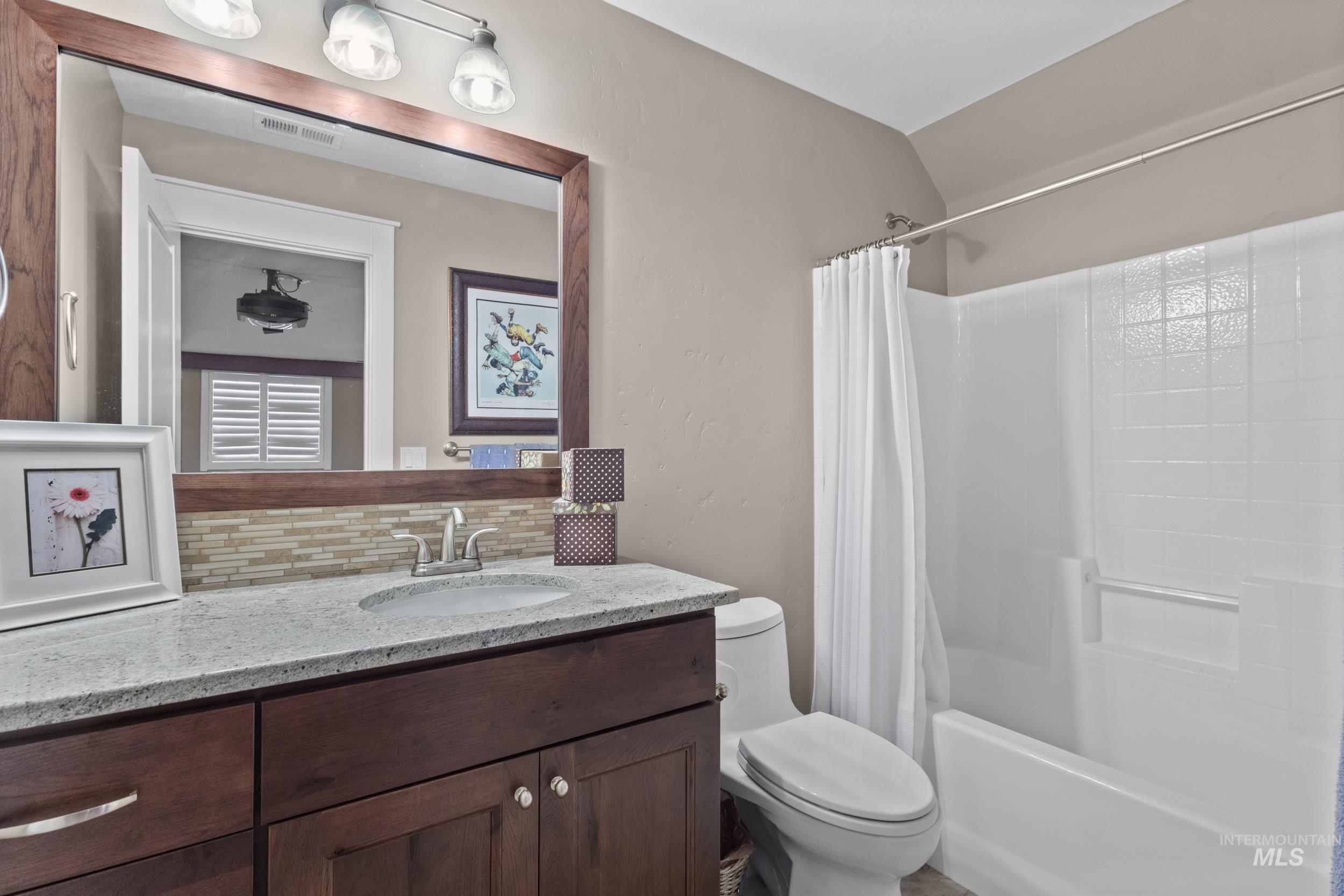 5609 W Founders Dr, Eagle, Idaho 83616, 4 Bedrooms, 4.5 Bathrooms, Residential For Sale, Price $1,299,000,MLS 98971632