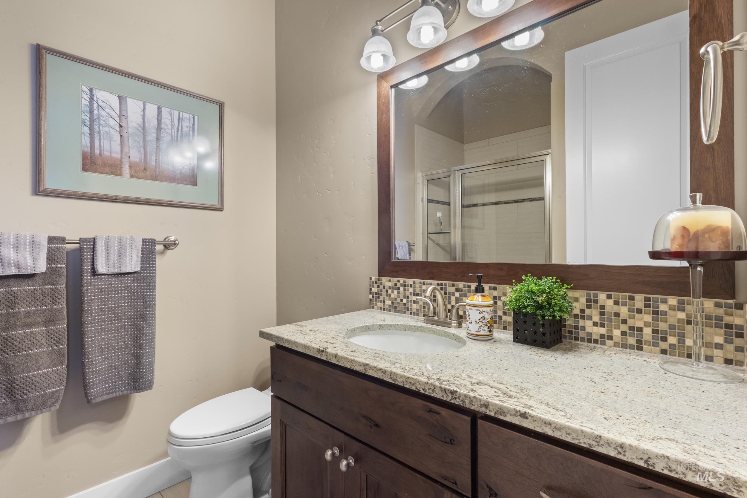 5609 W Founders Dr, Eagle, Idaho 83616, 4 Bedrooms, 4.5 Bathrooms, Residential For Sale, Price $1,299,000,MLS 98971632