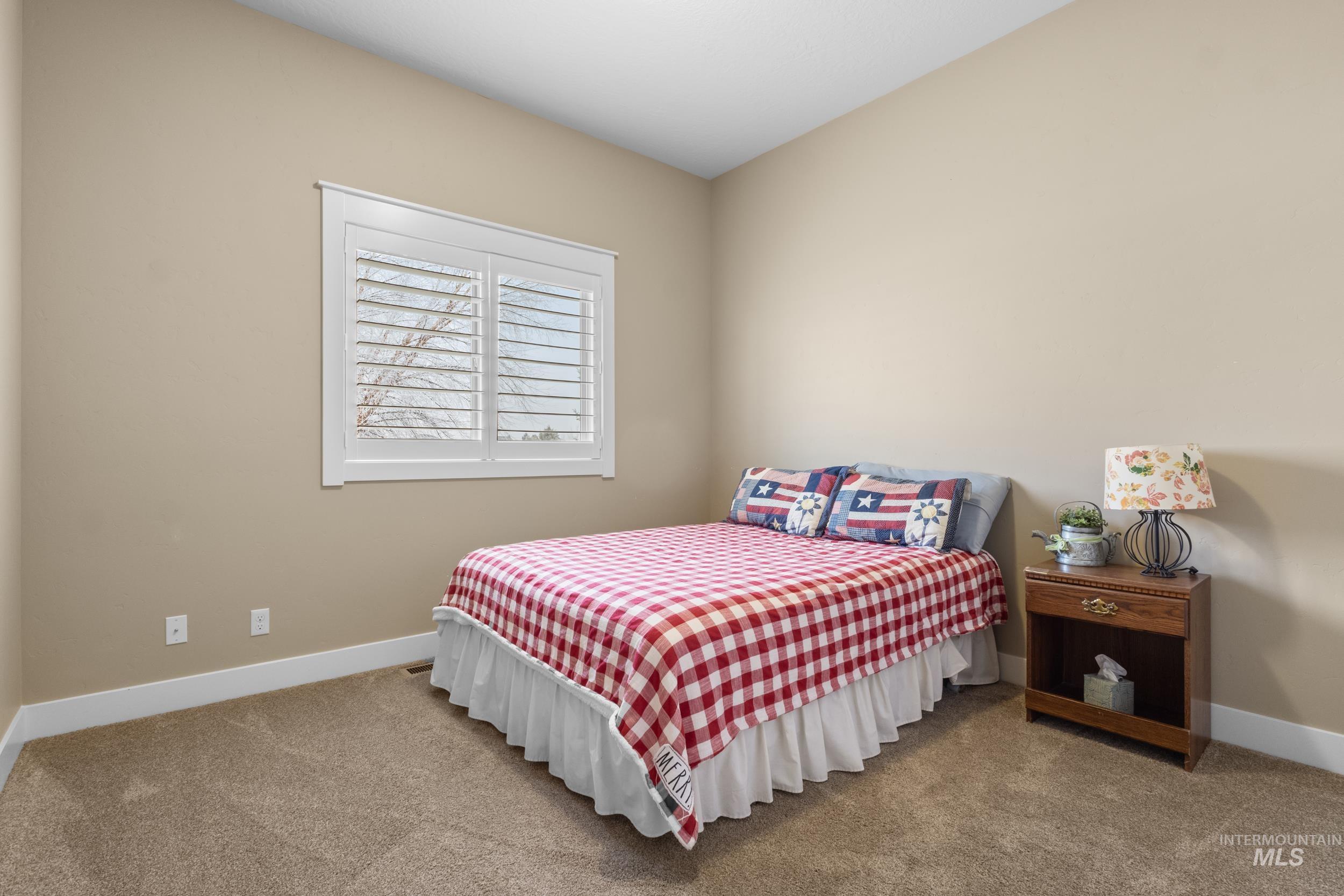 5609 W Founders Dr, Eagle, Idaho 83616, 4 Bedrooms, 4.5 Bathrooms, Residential For Sale, Price $1,299,000,MLS 98971632