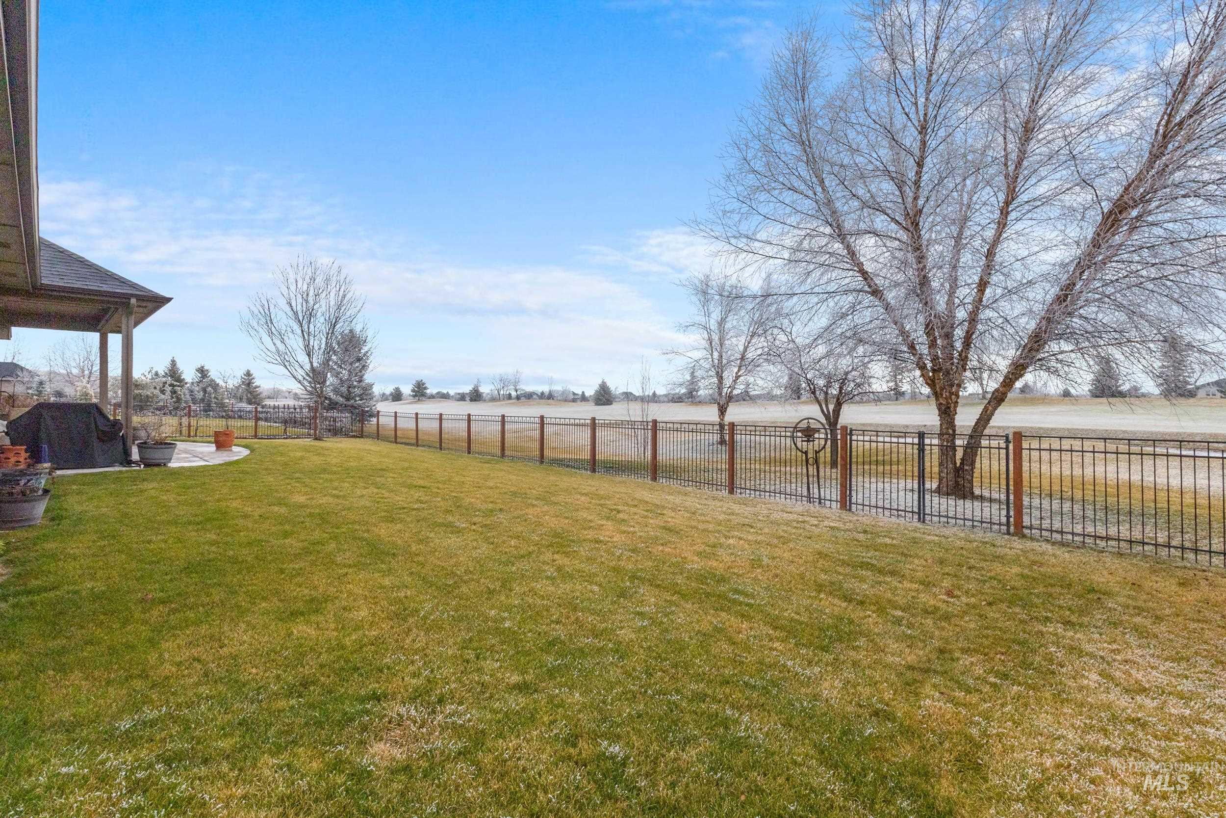 5609 W Founders Dr, Eagle, Idaho 83616, 4 Bedrooms, 4.5 Bathrooms, Residential For Sale, Price $1,299,000,MLS 98971632