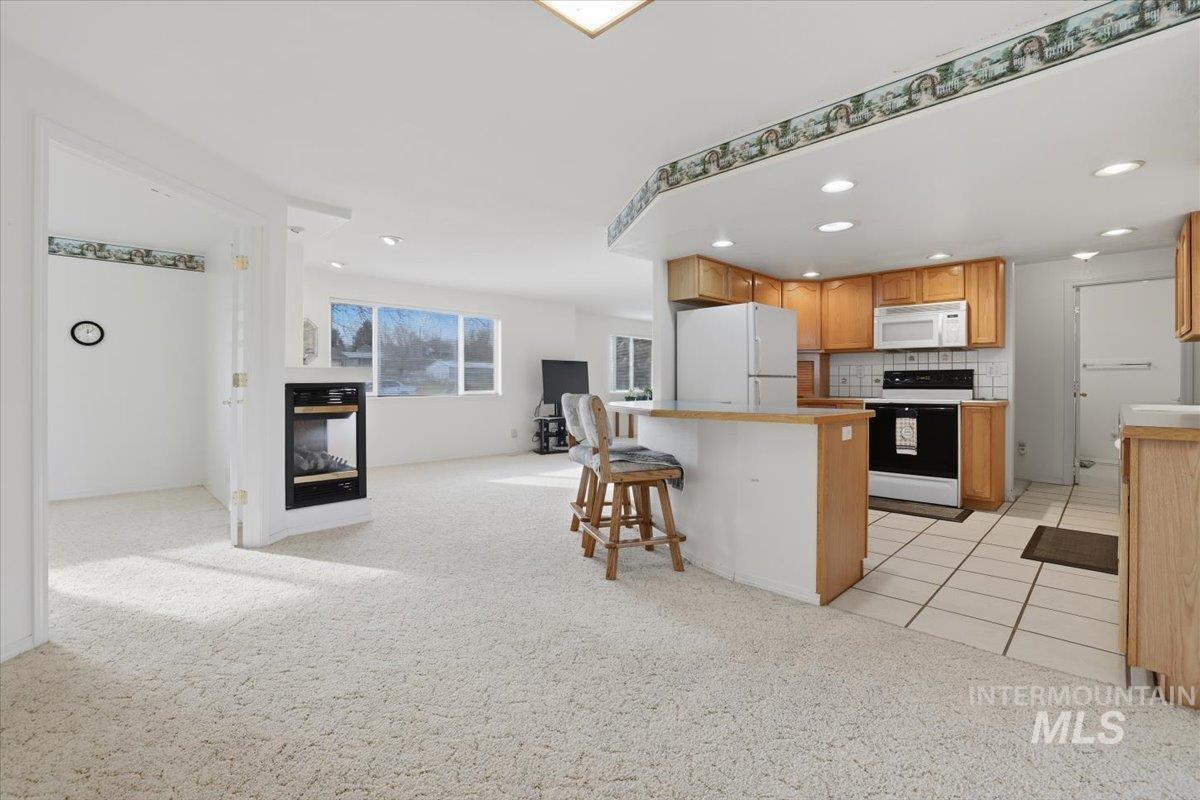 6222 E Carson Ave, Nampa, Idaho 83687, 4 Bedrooms, 3.5 Bathrooms, Residential For Sale, Price $570,000, 98971633
