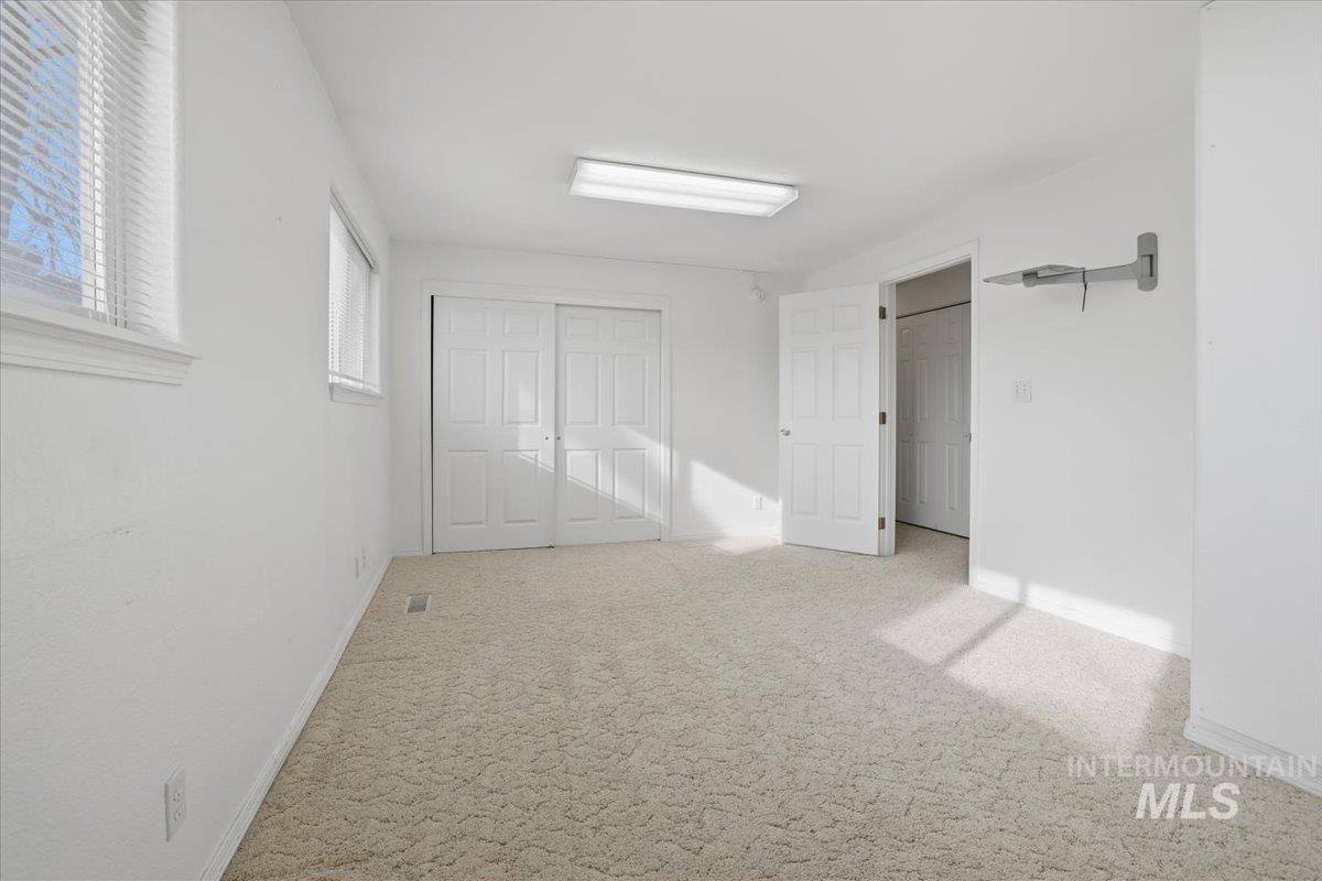 6222 E Carson Ave, Nampa, Idaho 83687, 4 Bedrooms, 3.5 Bathrooms, Residential For Sale, Price $599,500,MLS 98971633