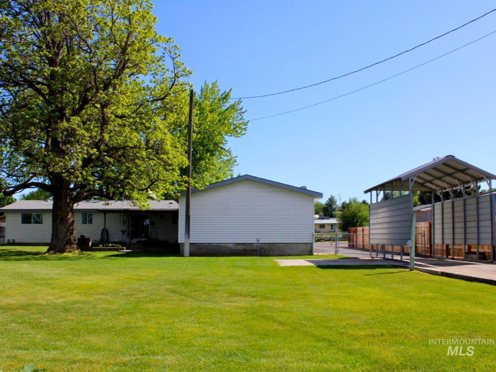 6222 E Carson Ave, Nampa, Idaho 83687, 4 Bedrooms, 3.5 Bathrooms, Residential For Sale, Price $570,000, 98971633