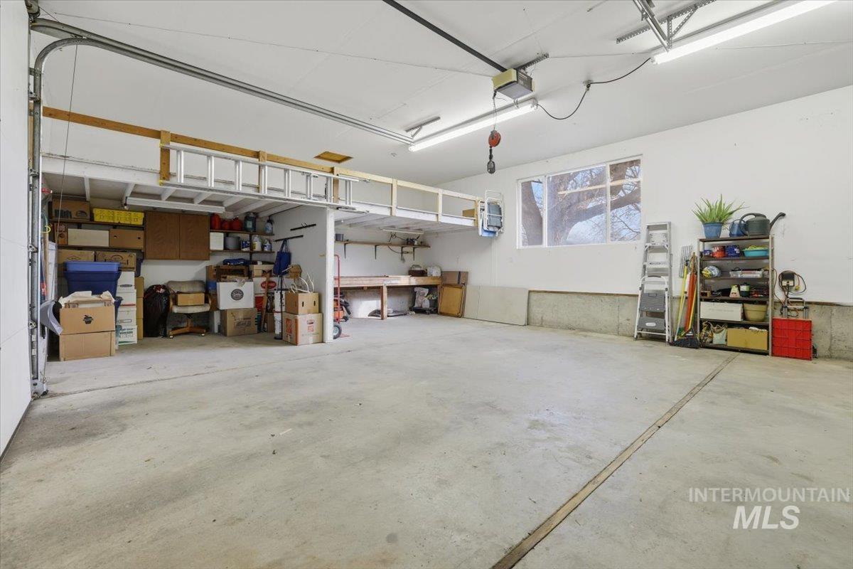 6222 E Carson Ave, Nampa, Idaho 83687, 4 Bedrooms, 3.5 Bathrooms, Residential For Sale, Price $599,500,MLS 98971633