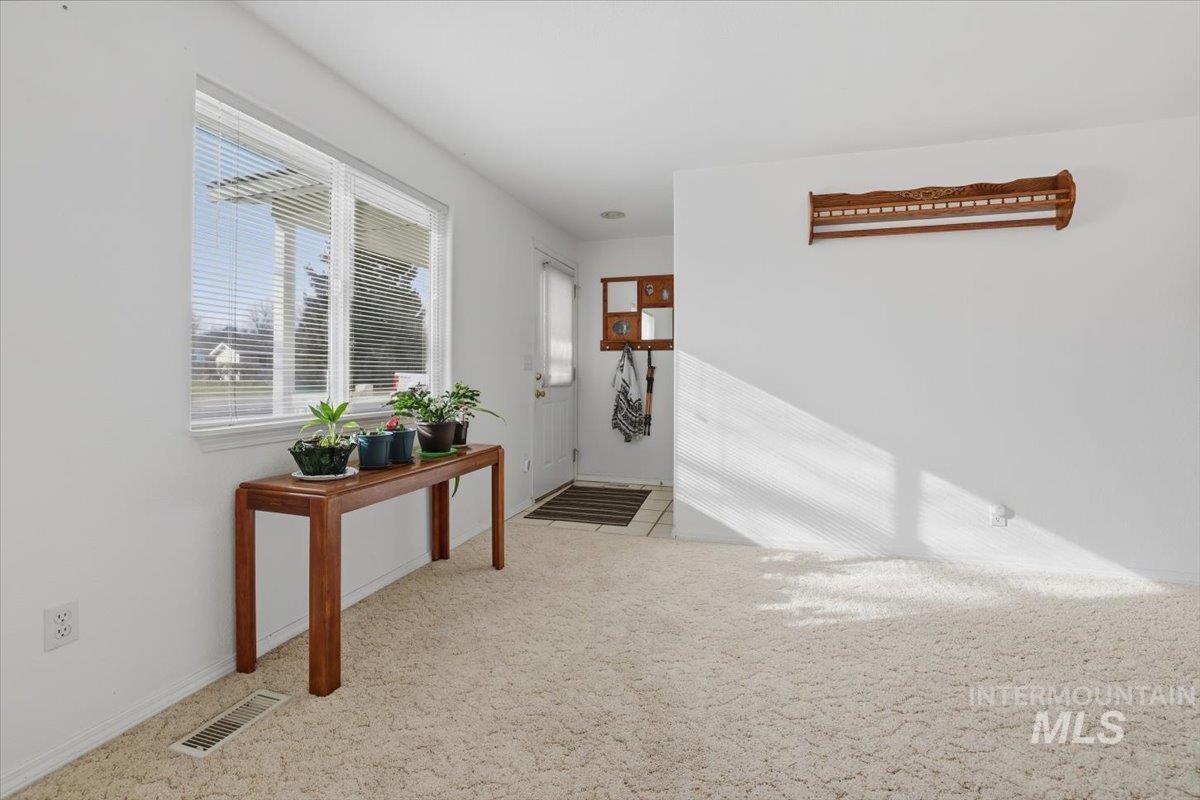 6222 E Carson Ave, Nampa, Idaho 83687, 4 Bedrooms, 3.5 Bathrooms, Residential For Sale, Price $570,000, 98971633