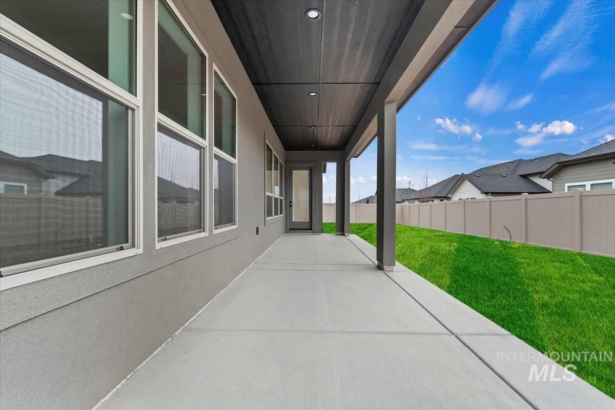 2136 N Hurtsville Ave, Kuna, Idaho 83634, 4 Bedrooms, 4 Bathrooms, Residential For Sale, Price $899,880, 98971635