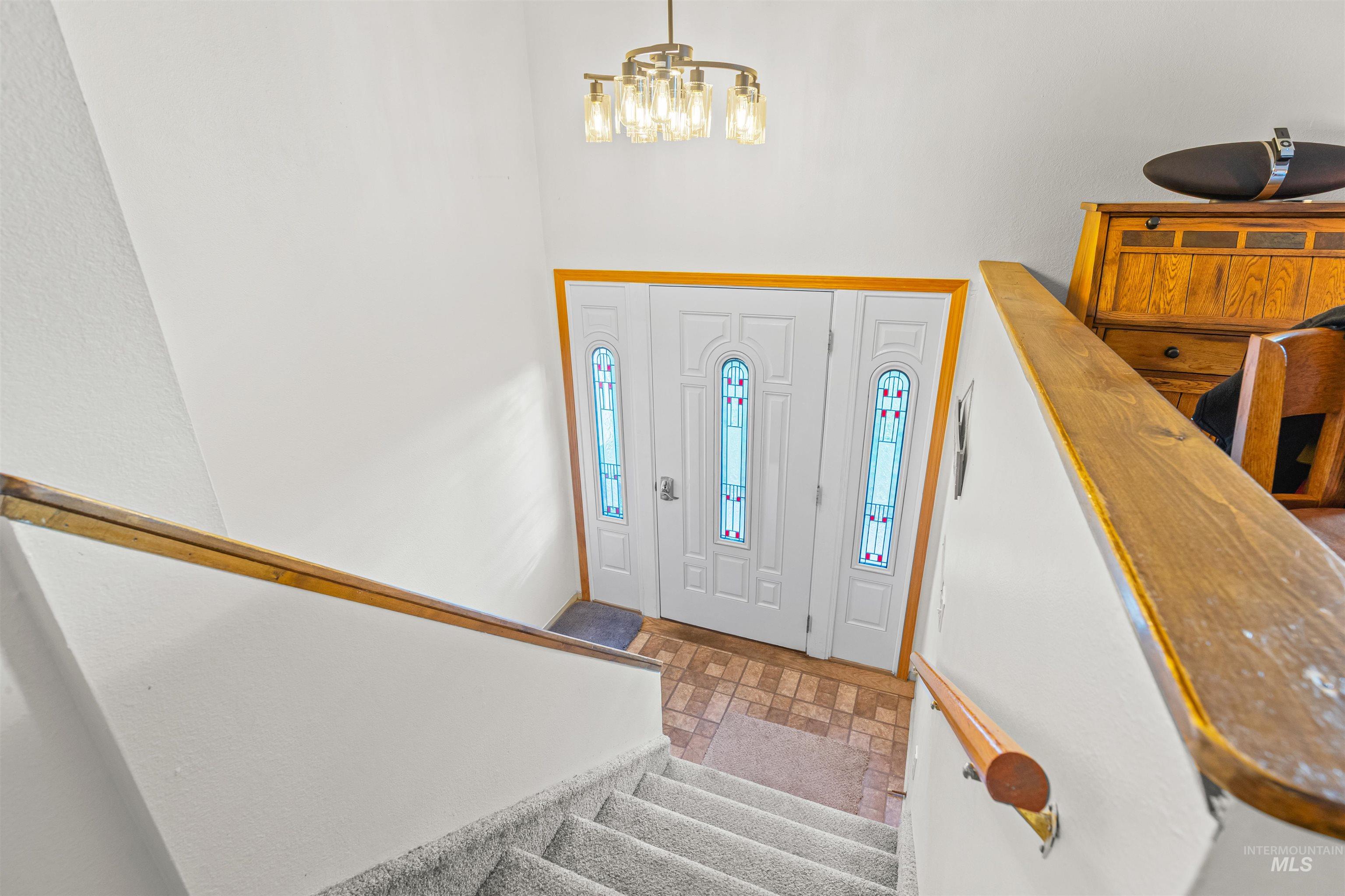 1533 Cedar Ave, Lewiston, Idaho 83501, 4 Bedrooms, 2 Bathrooms, Residential For Sale, Price $450,000,MLS 98971636