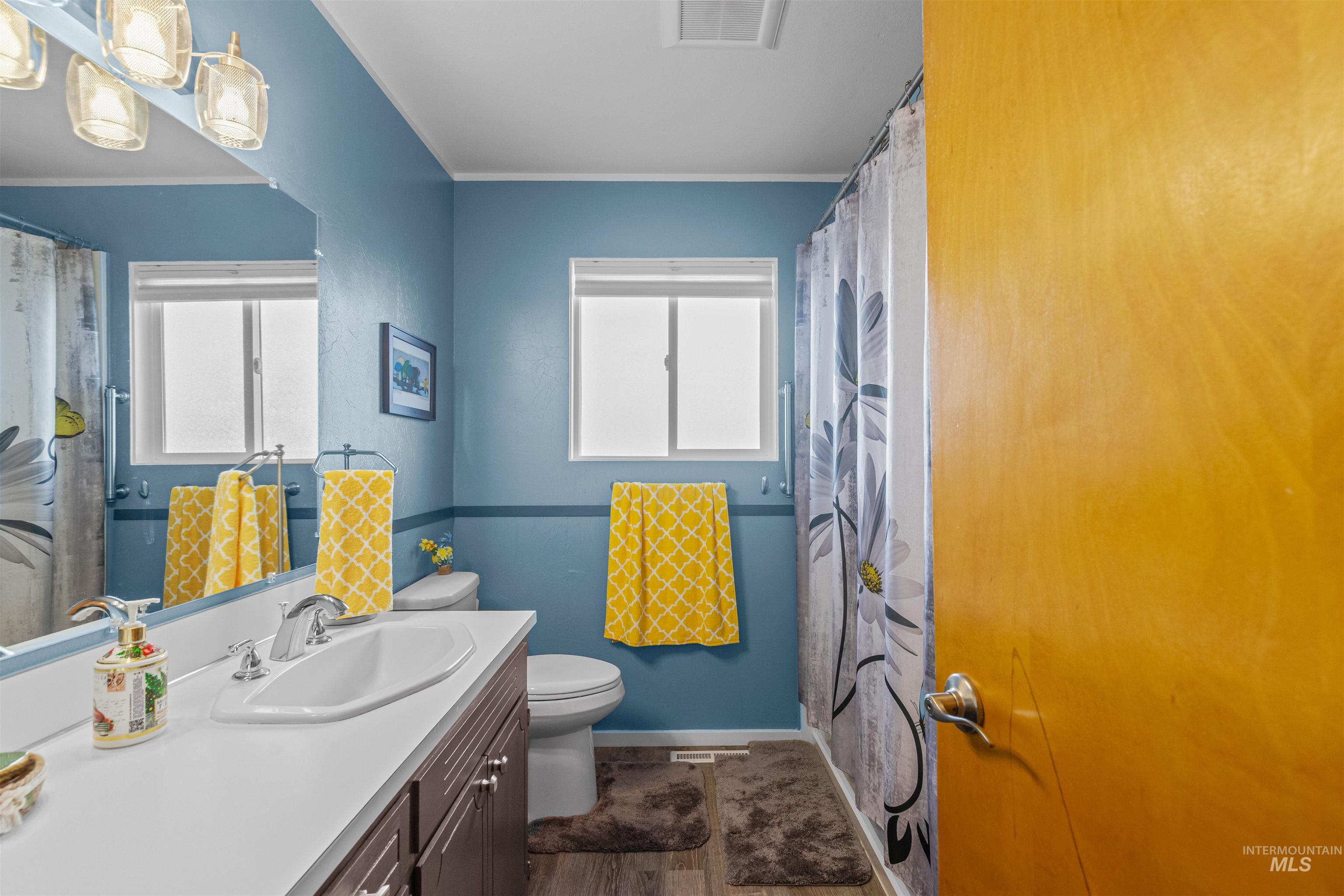 1533 Cedar Ave, Lewiston, Idaho 83501, 4 Bedrooms, 2 Bathrooms, Residential For Sale, Price $450,000,MLS 98971636