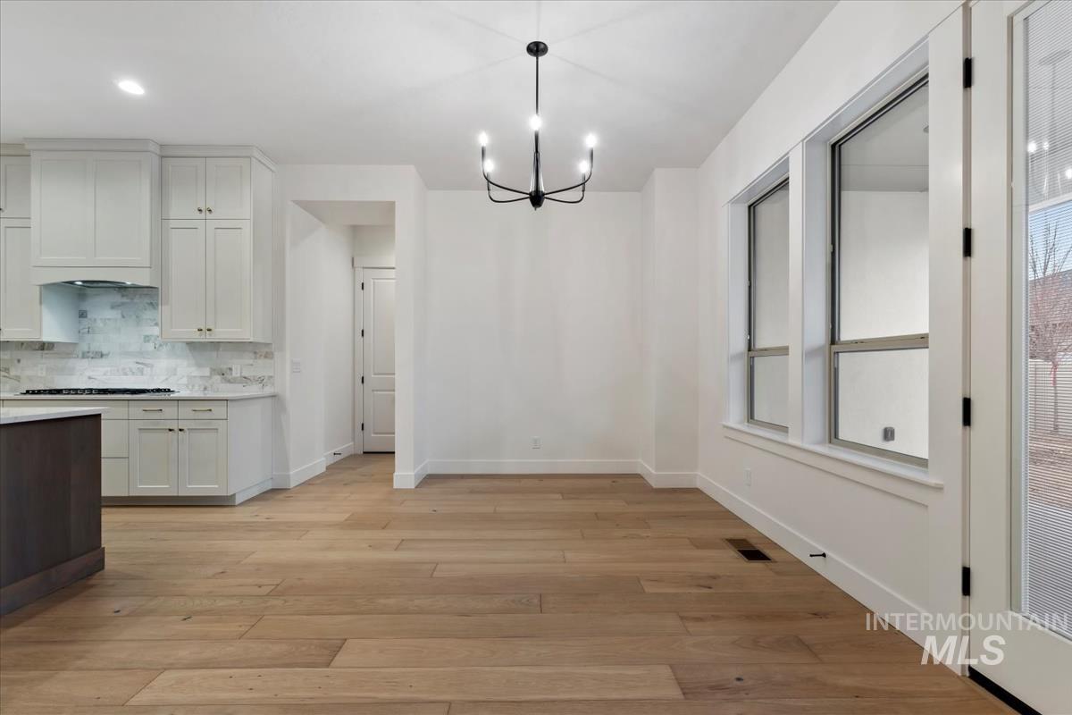 2085 E Blakehurst Ave, Kuna, Idaho 83634, 4 Bedrooms, 3 Bathrooms, Residential For Sale, Price $799,880, 98971642