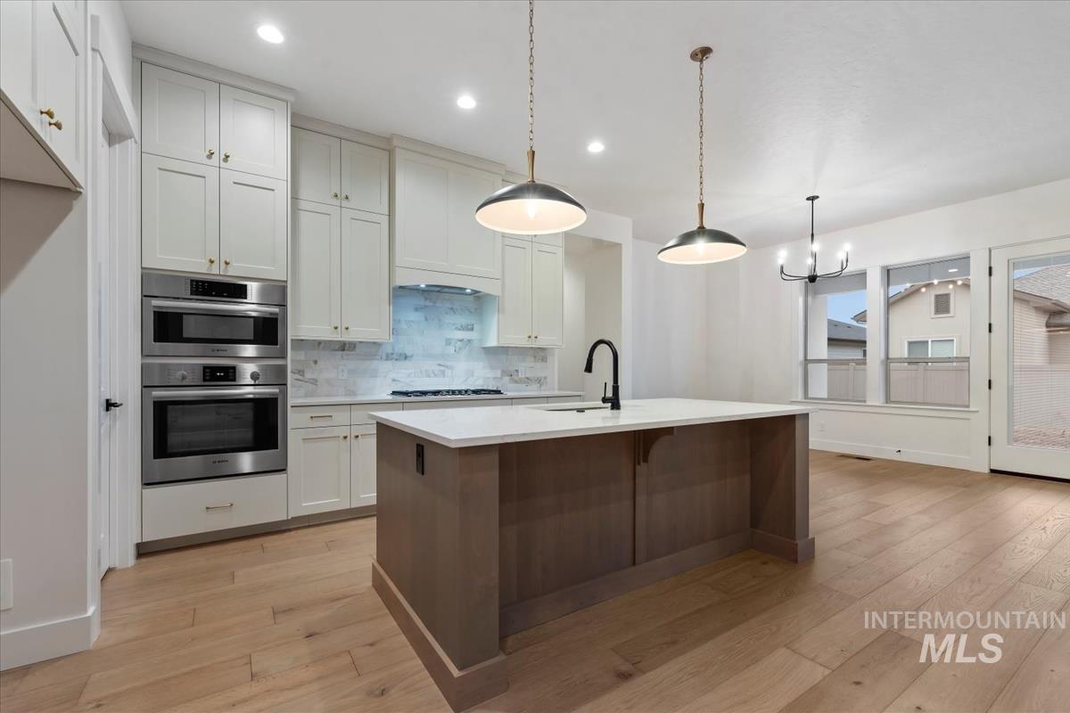 2085 E Blakehurst Ave, Kuna, Idaho 83634, 4 Bedrooms, 3 Bathrooms, Residential For Sale, Price $799,880, 98971642