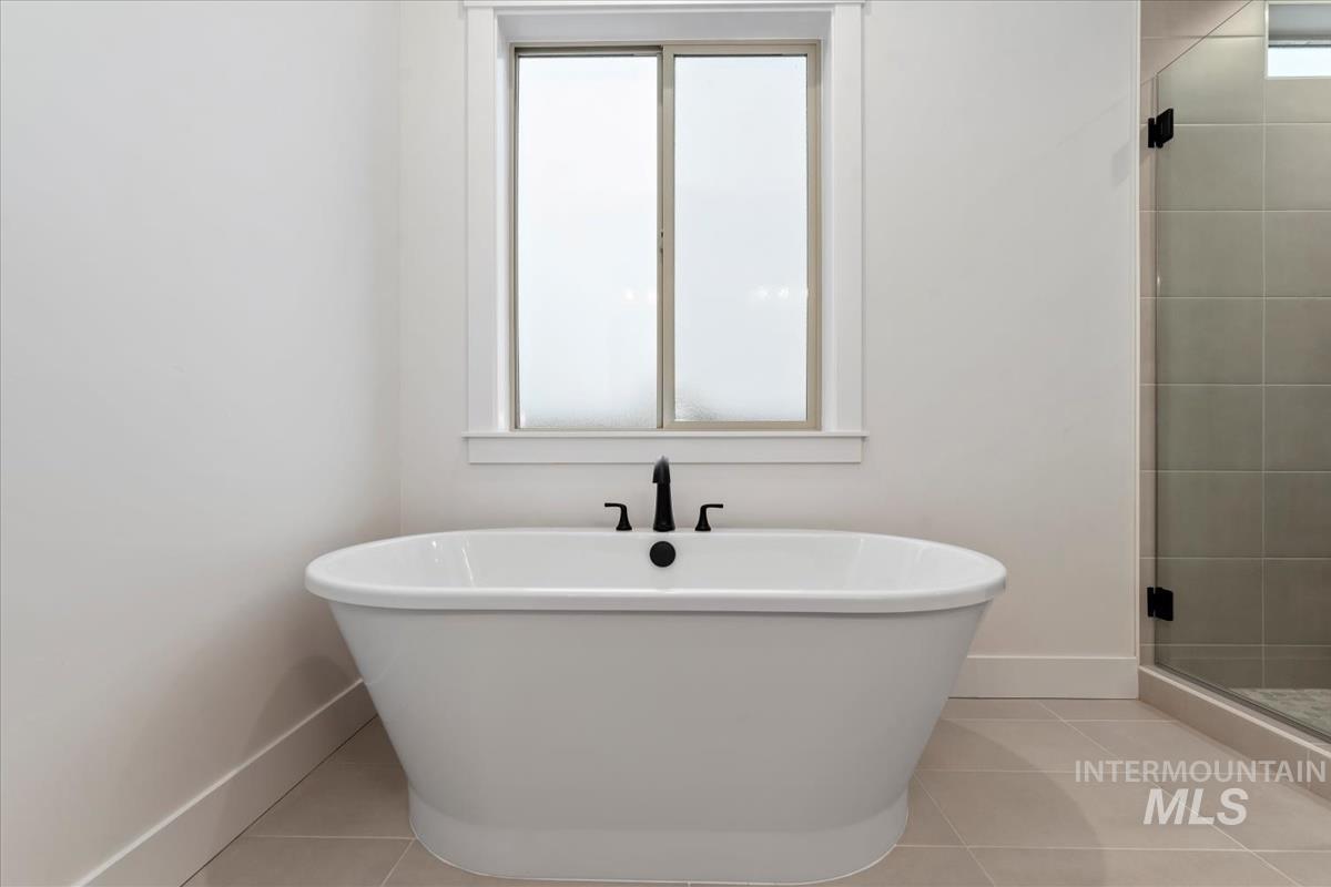 2085 E Blakehurst Ave, Kuna, Idaho 83634, 4 Bedrooms, 3 Bathrooms, Residential For Sale, Price $799,880, 98971642