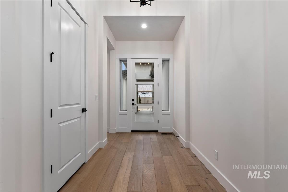 2085 E Blakehurst Ave, Kuna, Idaho 83634, 4 Bedrooms, 3 Bathrooms, Residential For Sale, Price $799,880, 98971642