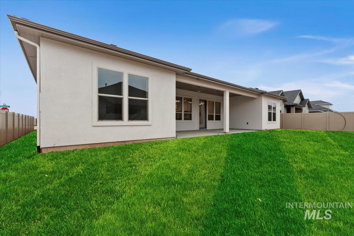 2085 E Blakehurst Ave, Kuna, Idaho 83634, 4 Bedrooms, 3 Bathrooms, Residential For Sale, Price $799,880, 98971642