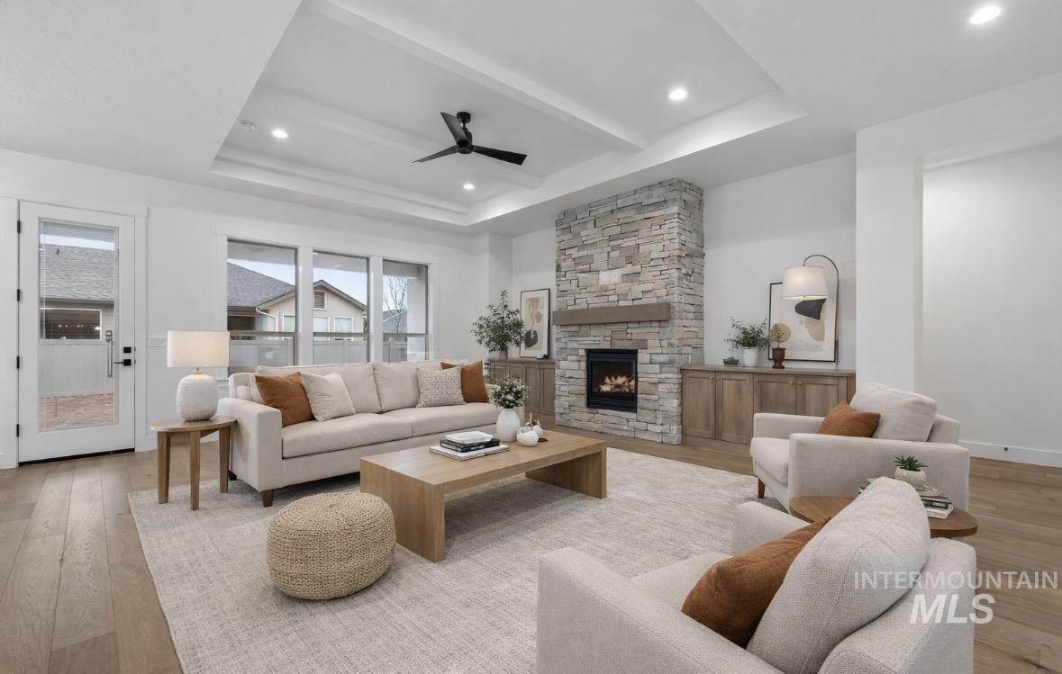 2085 E Blakehurst Ave, Kuna, Idaho 83634, 4 Bedrooms, 3 Bathrooms, Residential For Sale, Price $799,880, 98971642