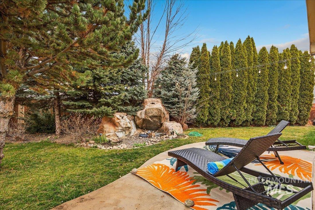 782 N Pringlewood, Star, Idaho 83669, 4 Bedrooms, 2.5 Bathrooms, Residential For Sale, Price $529,000,MLS 98971643