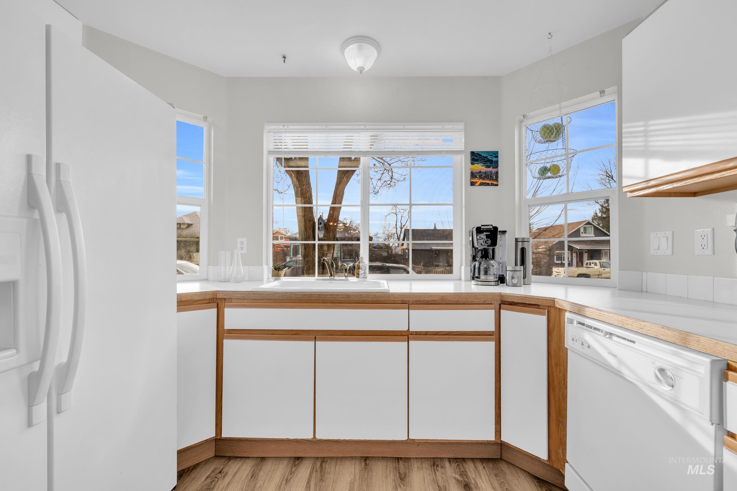 2712 & 2714 Madison, Boise, Idaho 83702, 2 Bedrooms, 1.5 Bathrooms, Residential Income For Sale, Price $655,000,MLS 98971648