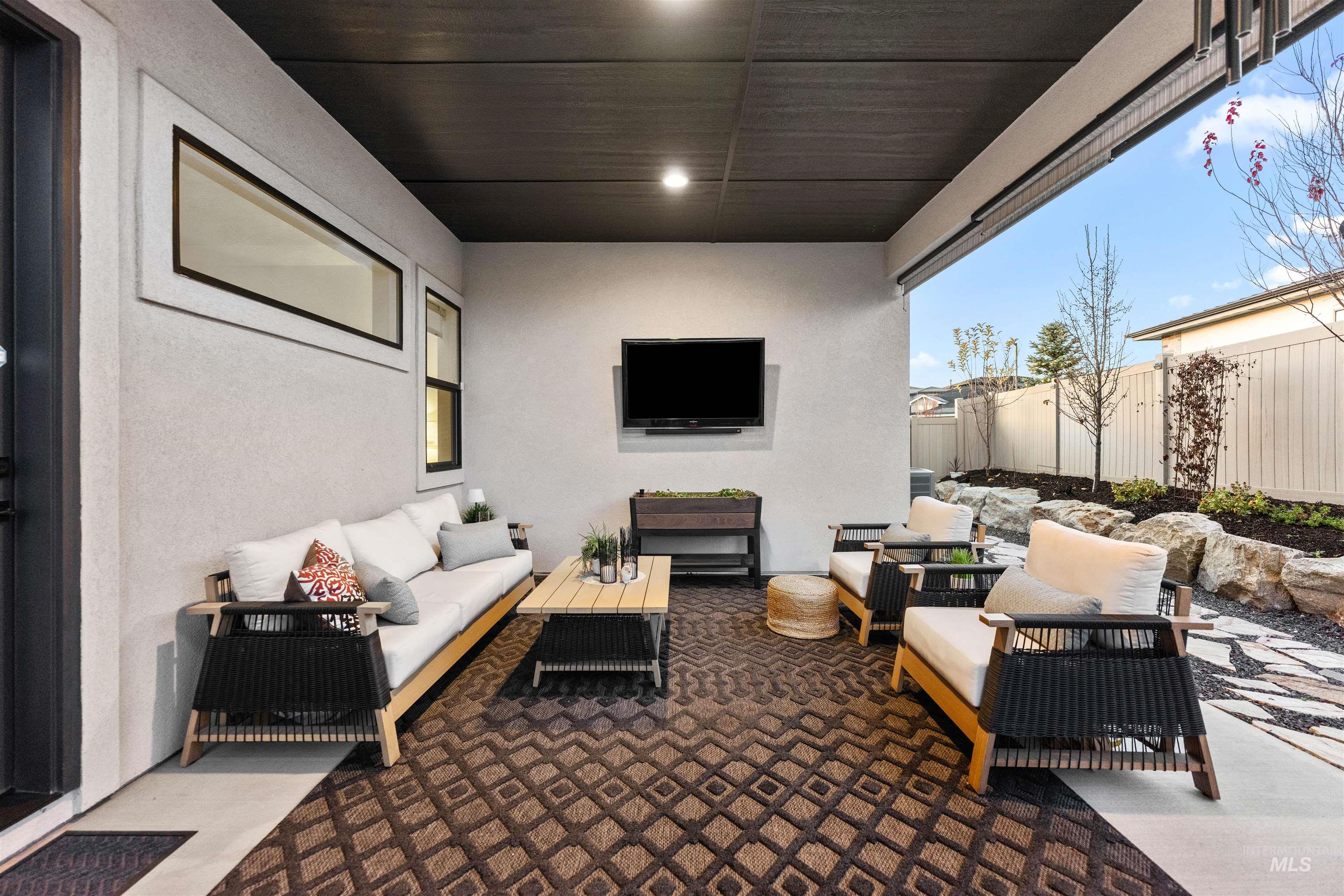 3941 S Daybreak Pl, Meridian, Idaho 83642, 4 Bedrooms, 3 Bathrooms, Residential For Sale, Price $987,000,MLS 98971650