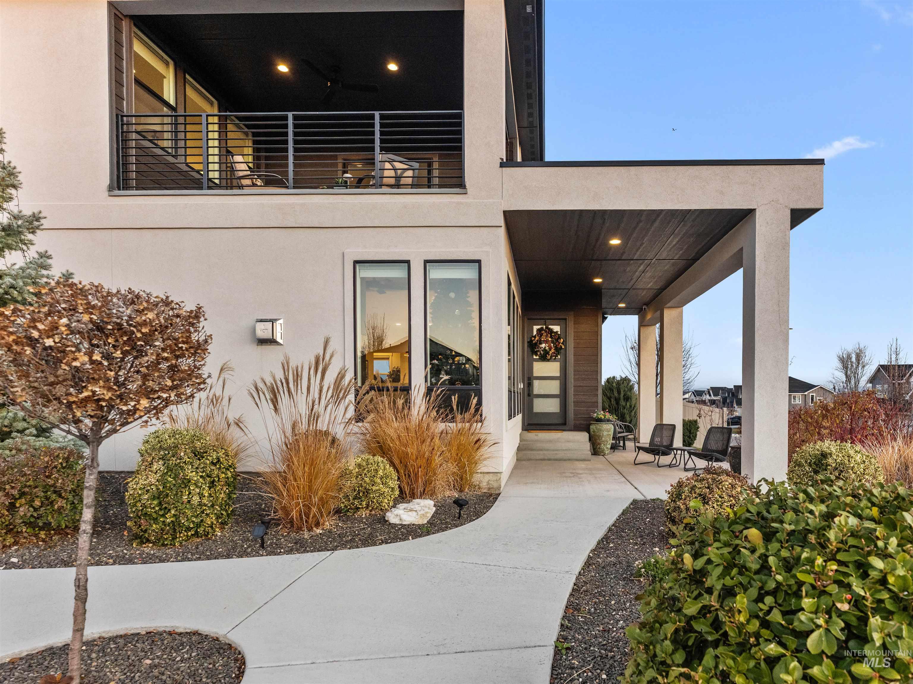 3941 S Daybreak Pl, Meridian, Idaho 83642, 4 Bedrooms, 3 Bathrooms, Residential For Sale, Price $987,000,MLS 98971650