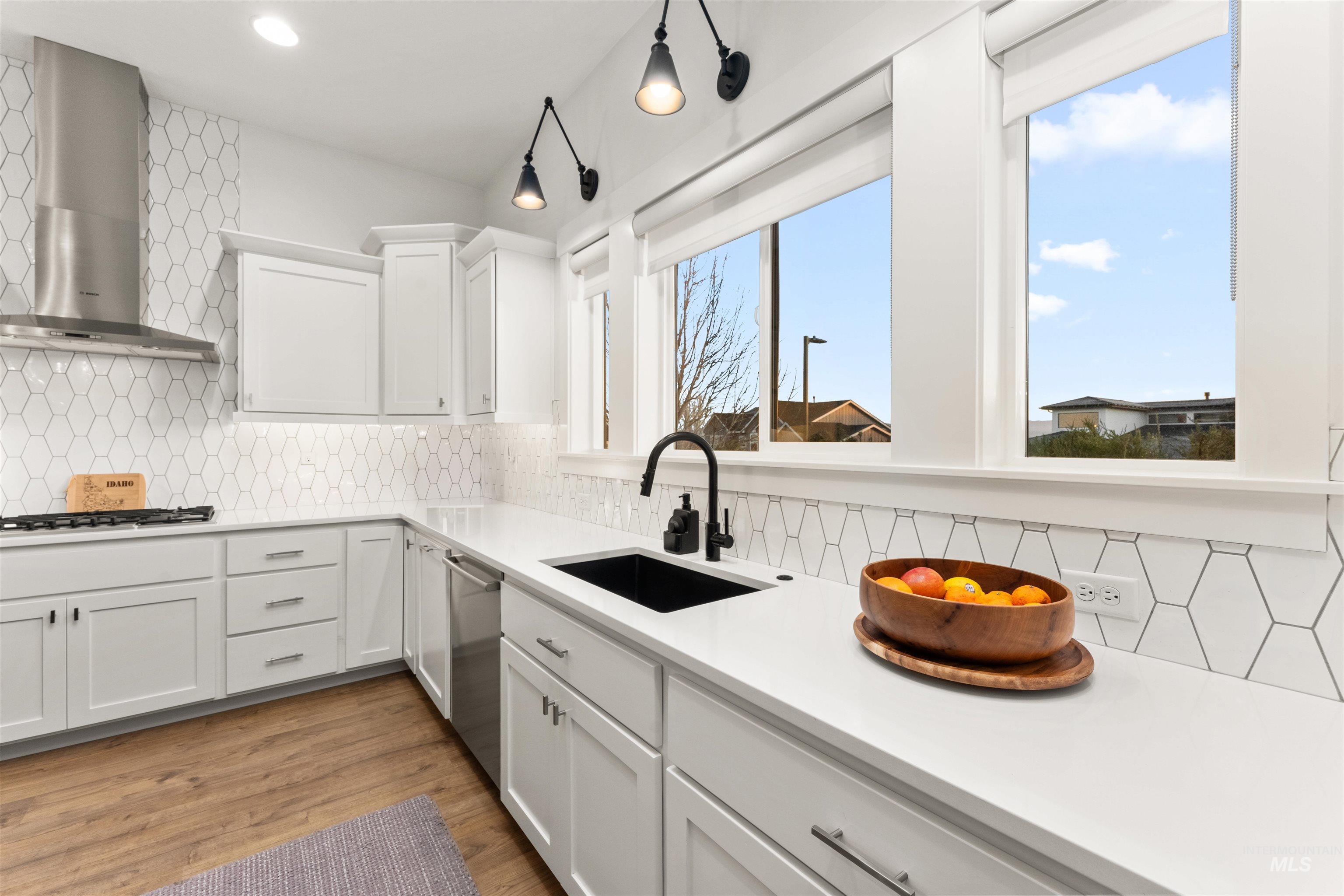 3941 S Daybreak Pl, Meridian, Idaho 83642, 4 Bedrooms, 3 Bathrooms, Residential For Sale, Price $987,000,MLS 98971650