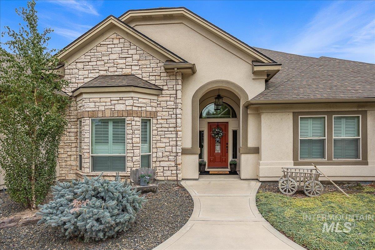4125 S Nickel Creek Pl, Meridian, Idaho 83642-2588, 5 Bedrooms, 3.5 Bathrooms, Residential For Sale, Price $1,450,000,MLS 98971651