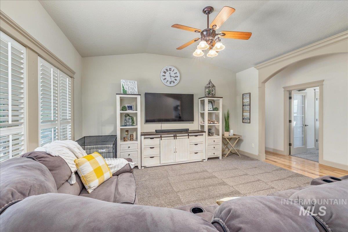 4125 S Nickel Creek Pl, Meridian, Idaho 83642-2588, 5 Bedrooms, 3.5 Bathrooms, Residential For Sale, Price $1,450,000,MLS 98971651